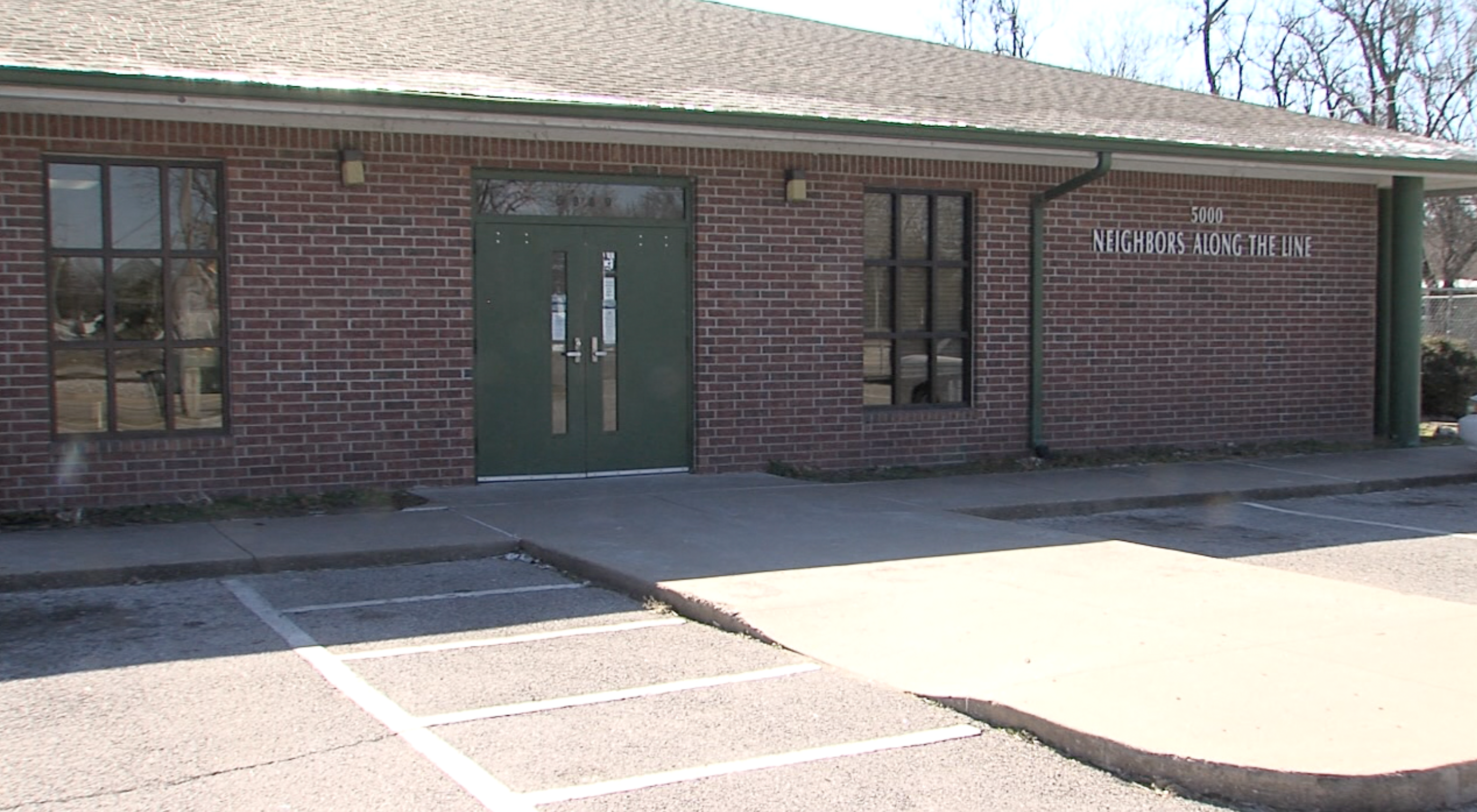 Neighbors along the line 