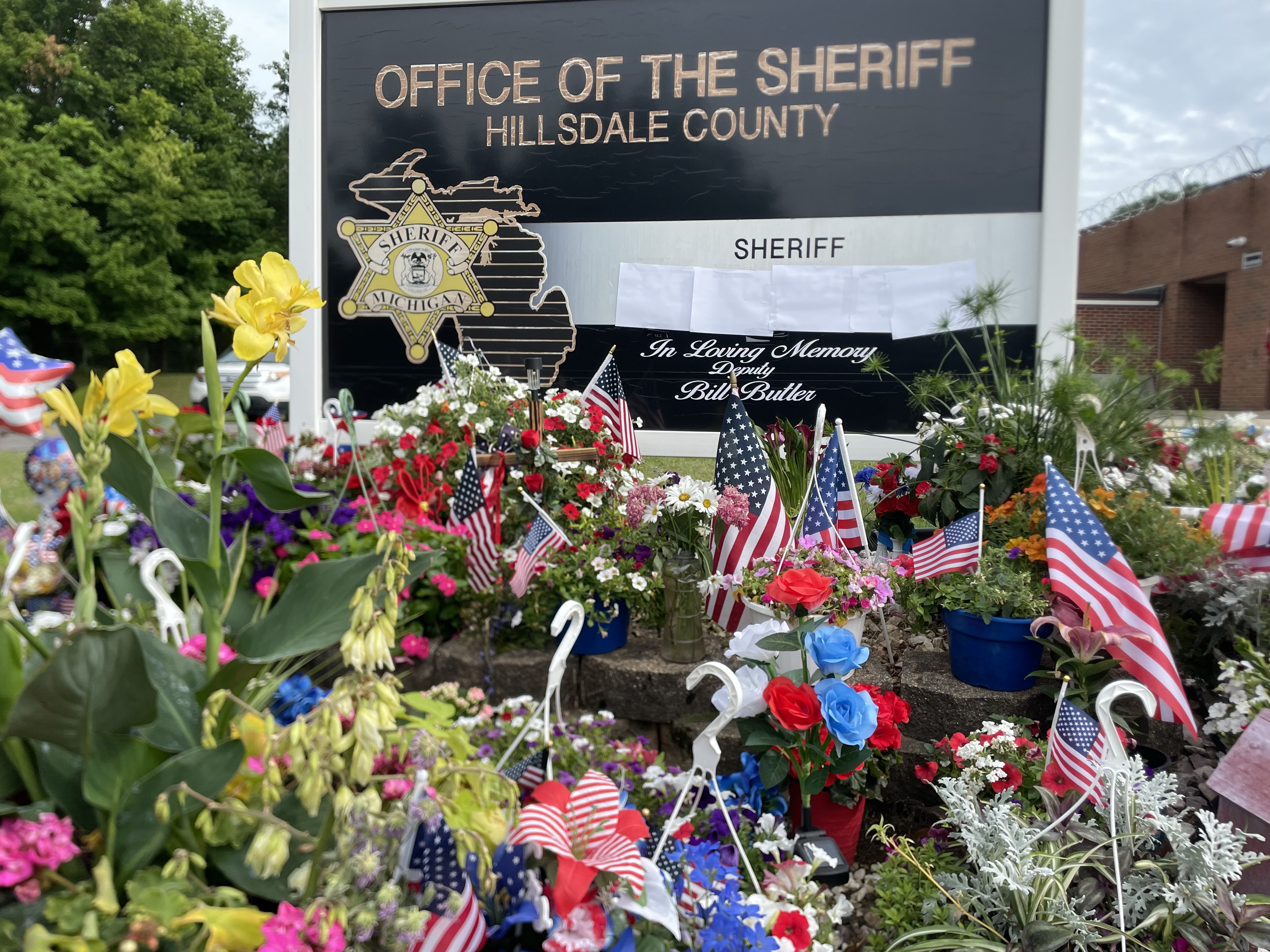 Memorial at Sheriff's Office
