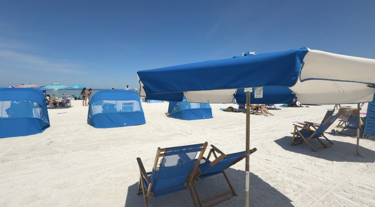 Free Lee County beaches, parks, and pools