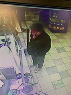 Police search for robbery suspect in Chesterfield