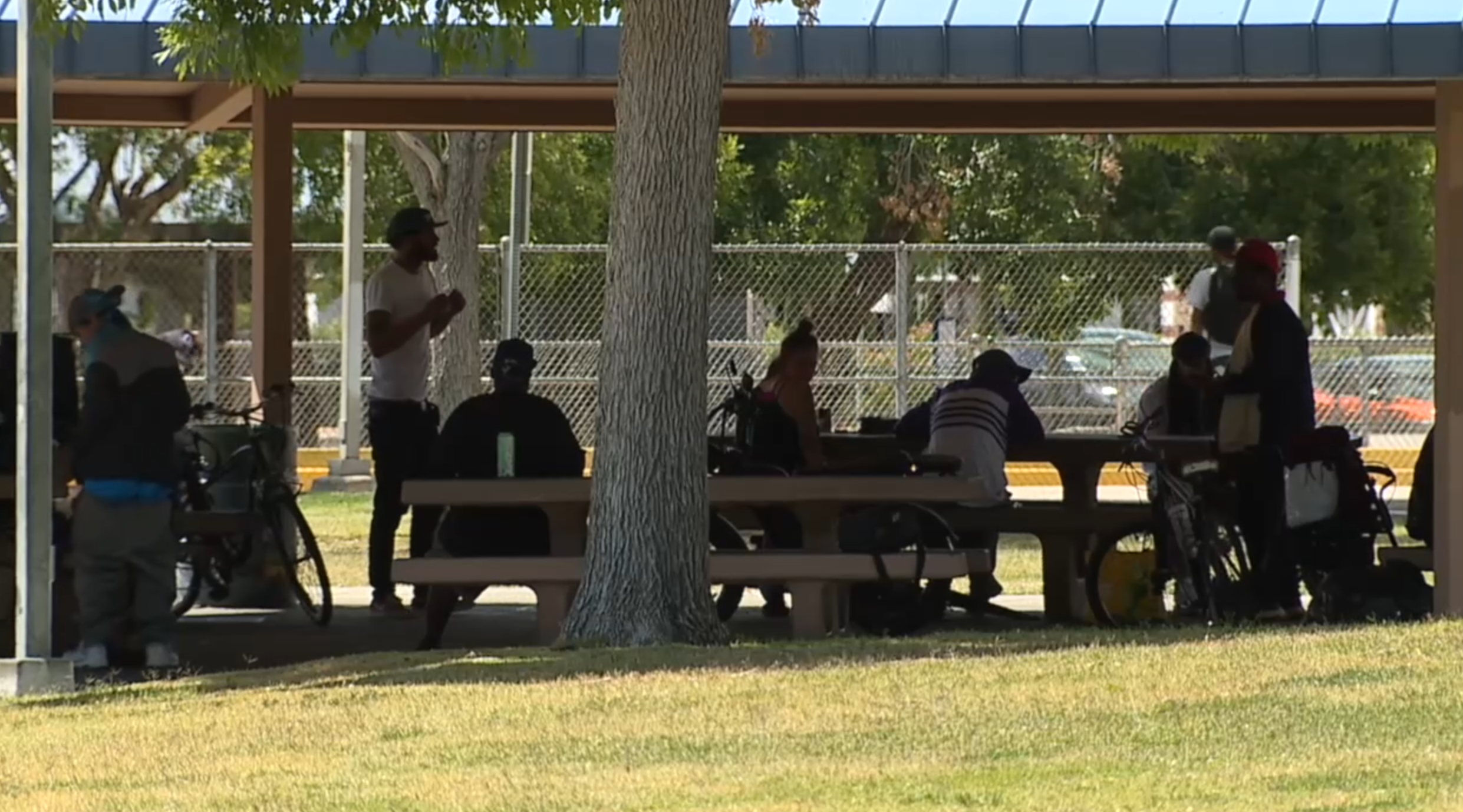 Southwest Las Vegas residents raise concerns over growing unhoused community at park