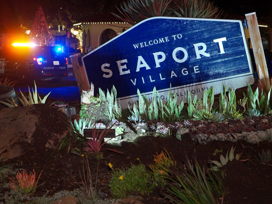 seaport_village_sign_crash_123021.jpg
