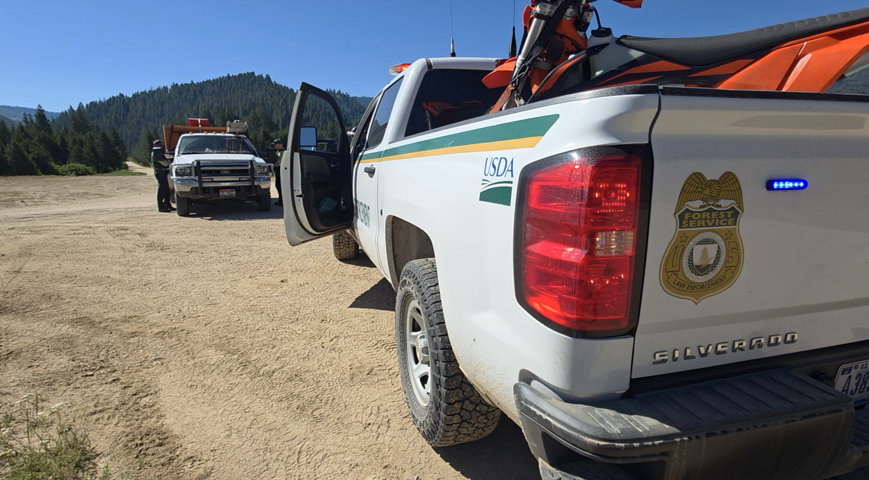 Law Enforcement makes contact with campers after possible Travis Decker sighting in Idaho Sawtooth Mountains