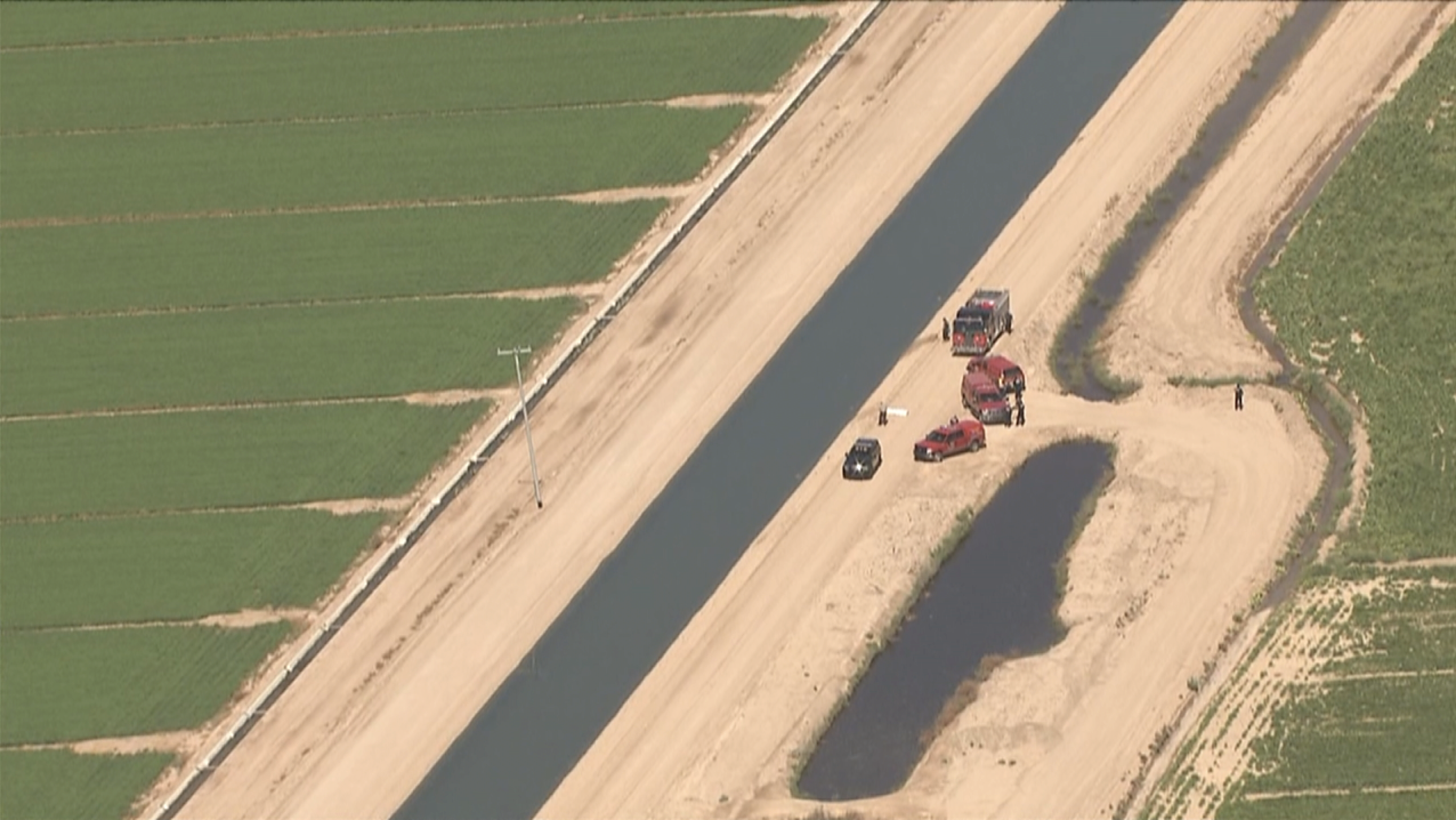 KNXV Buckeye Sun Valley Parkway Body in Canal 6-3-19.png