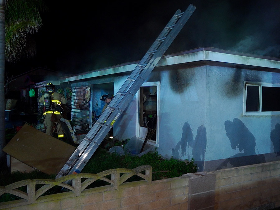 bay_park_fire_041023.jpg