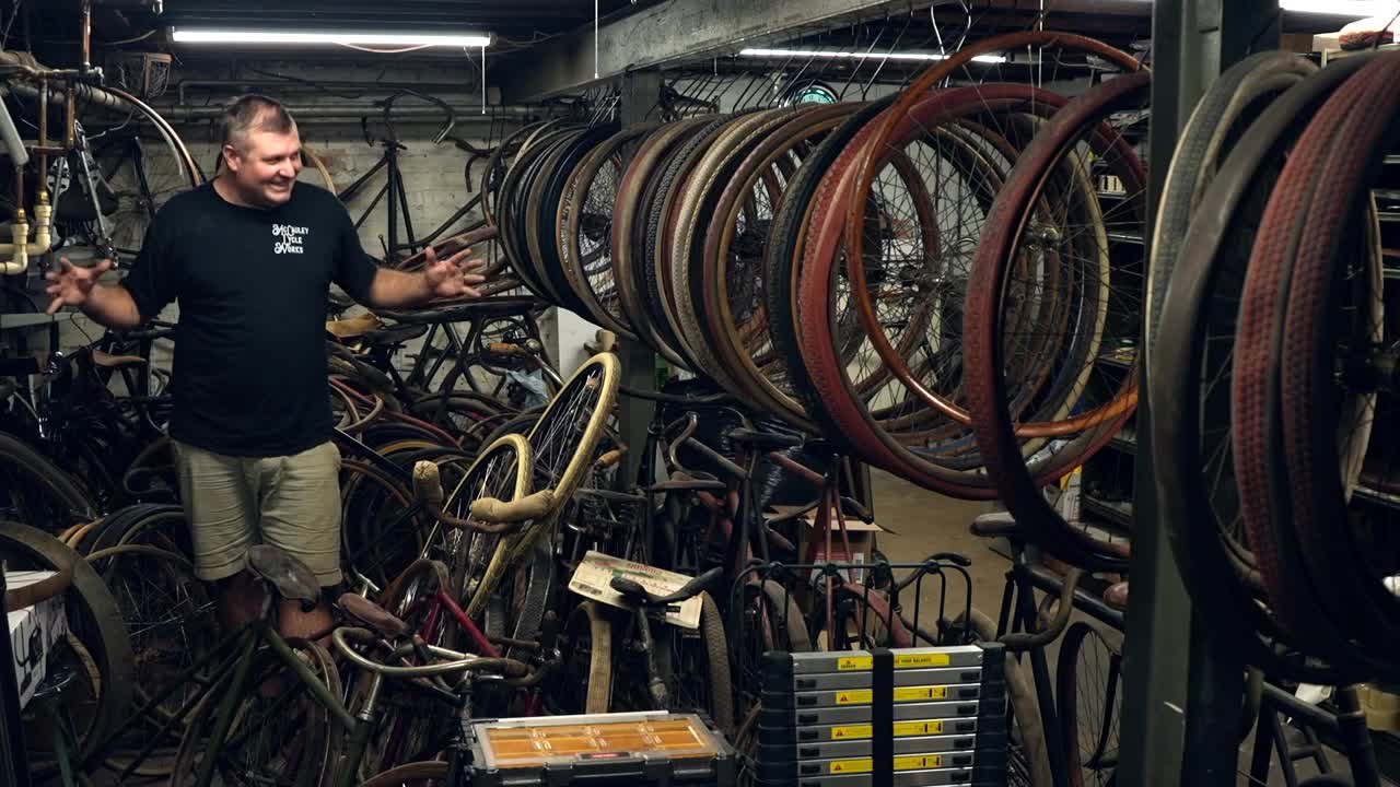 Jesse McCauley The Bike Man 04.jpg