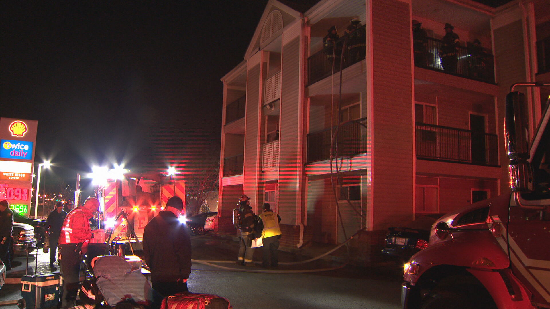 AM TOP STORIES (APARTMENT FIRE).transfer_frame_0.jpeg