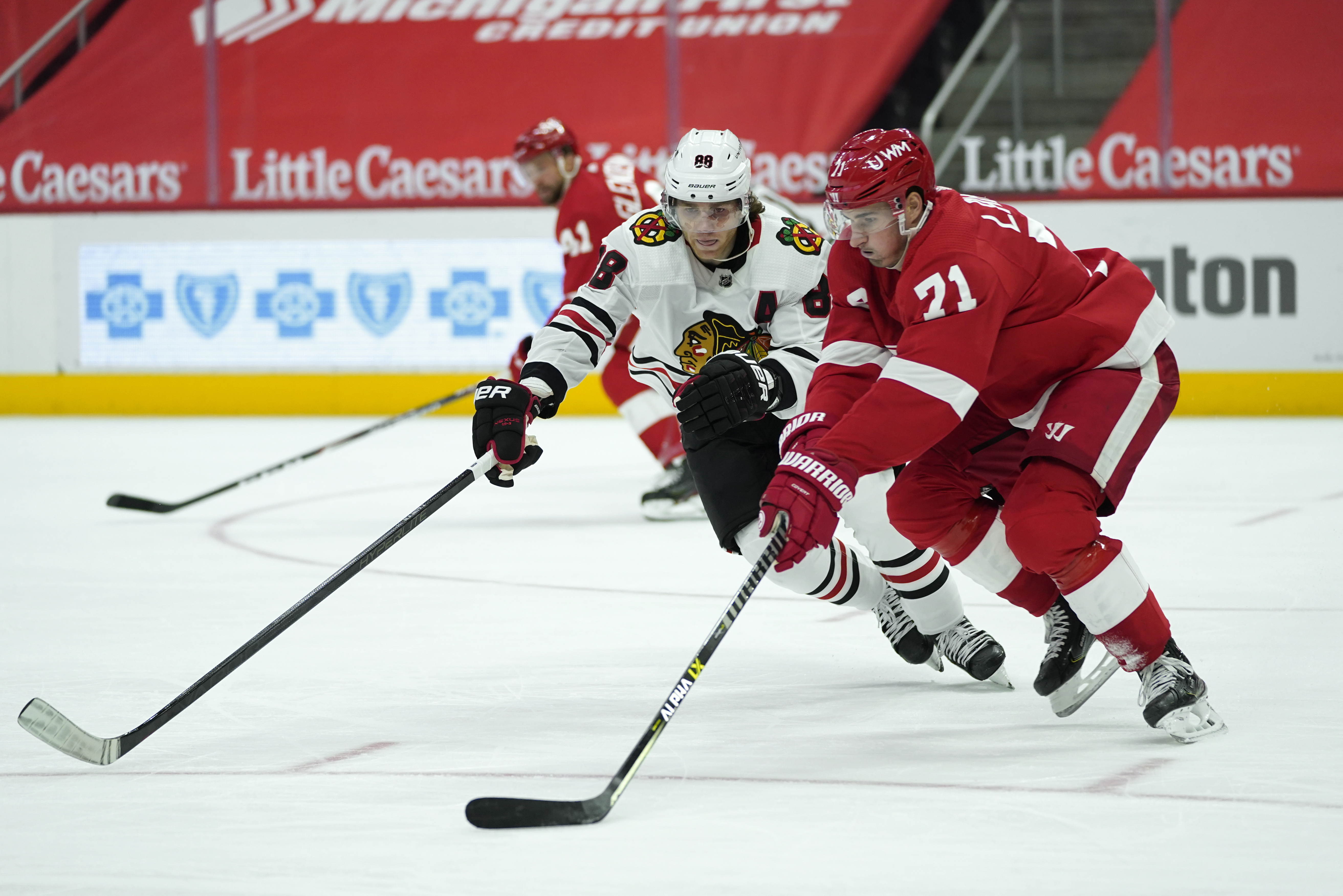 Patrick Kane, Dylan Larkin Blackhawks Red Wings Hockey
