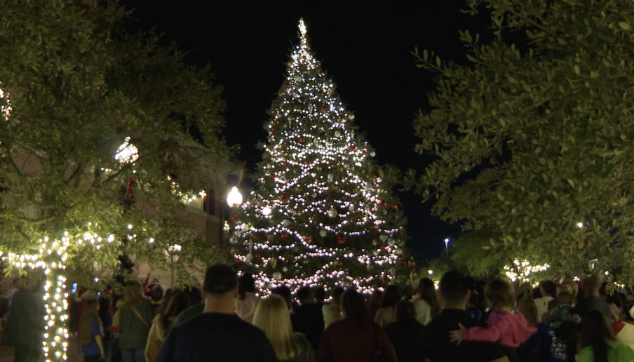Navasota's "Home for the Holidays": Christmas done right, deep in the heart of Texas
