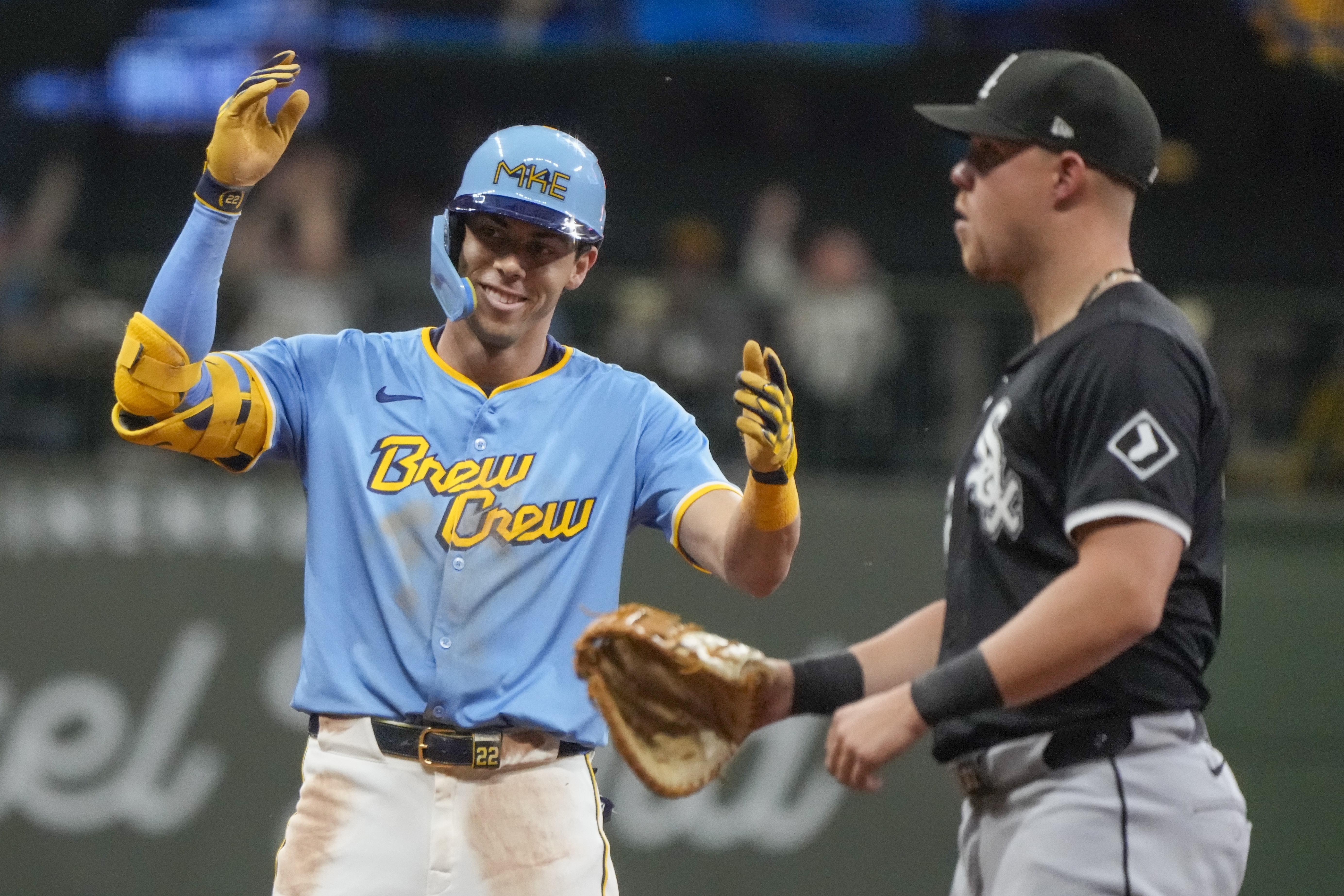 White Sox Brewers Baseball