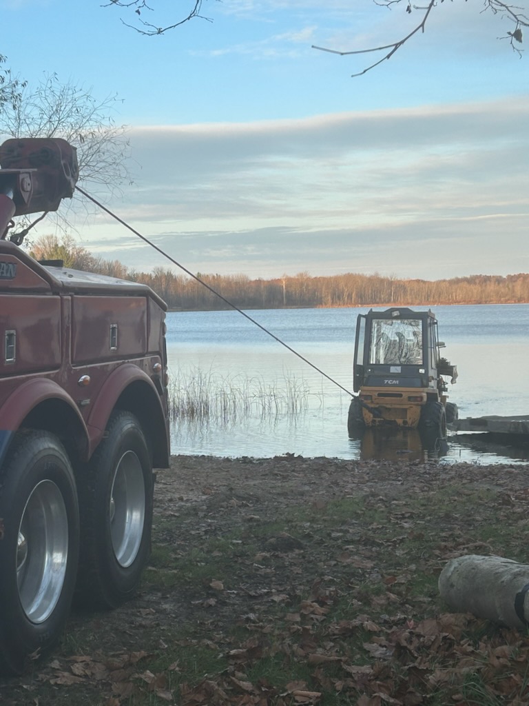 Excavator driven into Lower Jeptha Lake