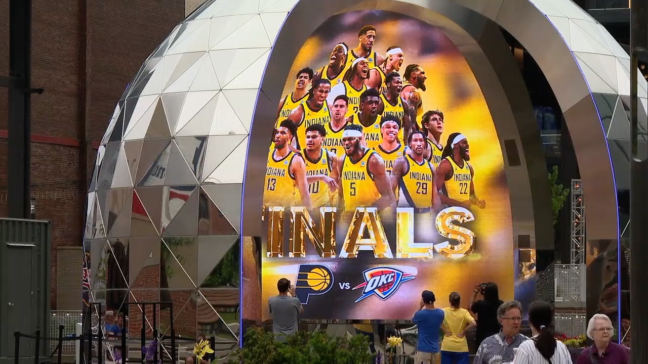 PACERS PLAZA.jpg