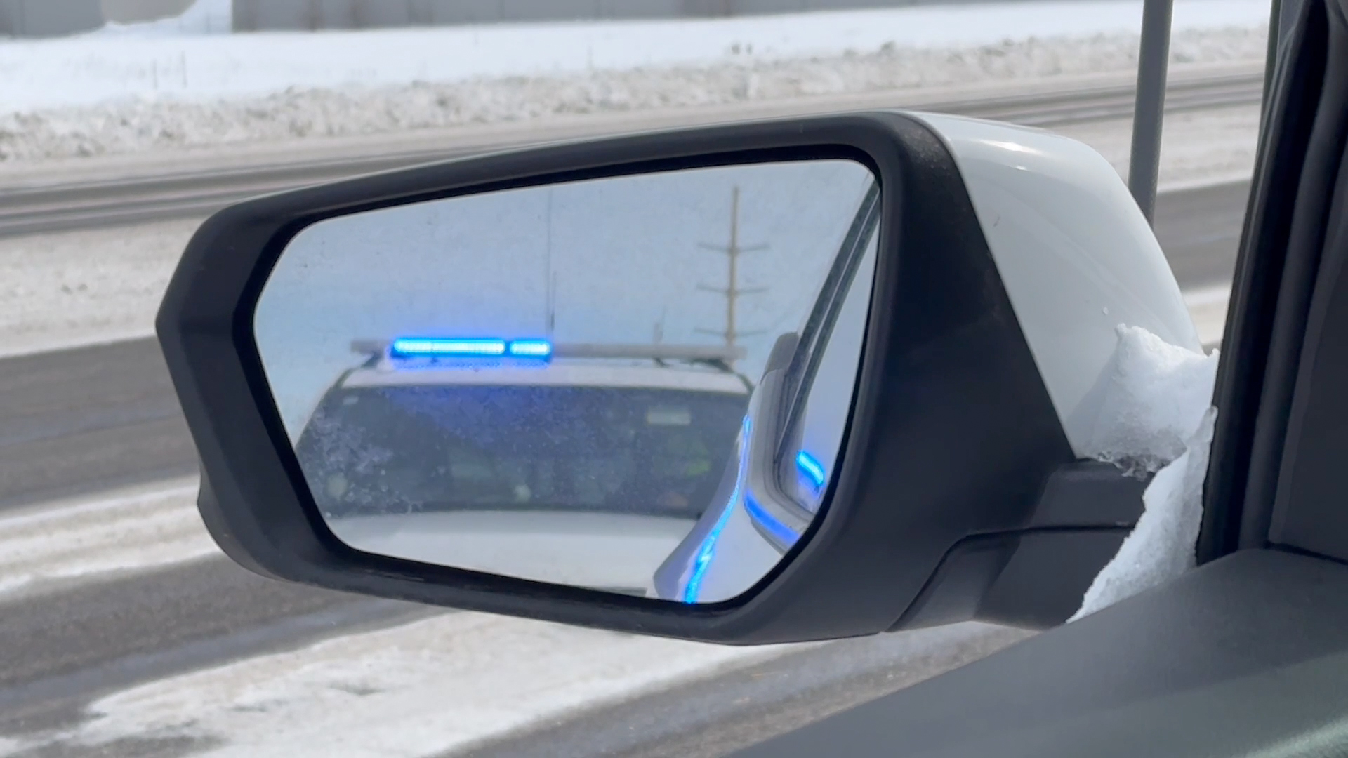cop light in rear view.jpg
