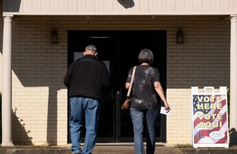 Voters visit White Oak Community Center