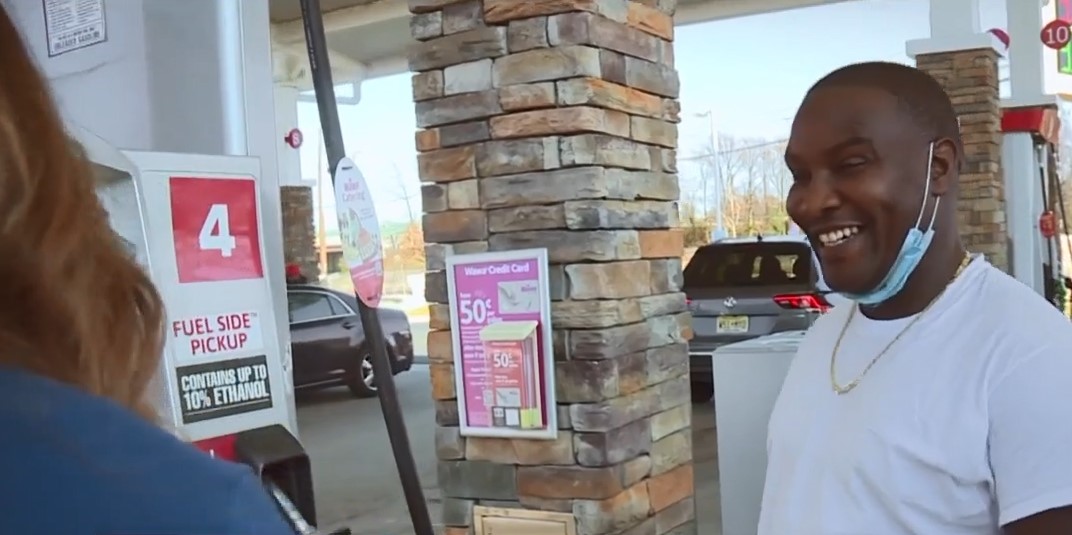 Frances MOG free gas 2.jpg