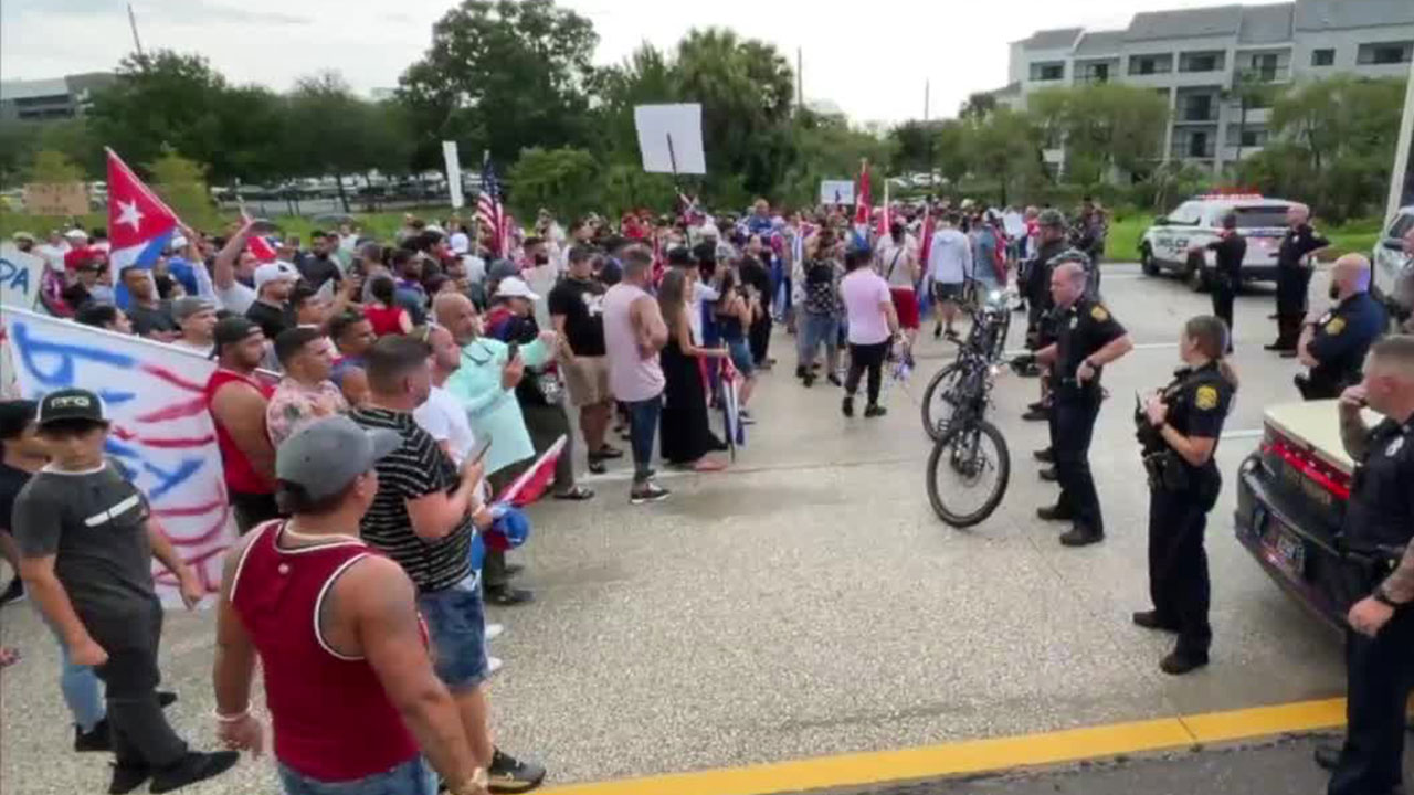 Cuba-protest-dale-mabry-i275-WFTS-WAXLER-PKG.jpg