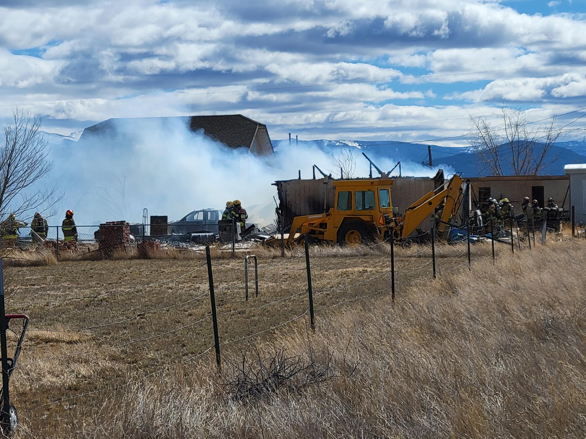 Fire in Helena Valley destroys garage