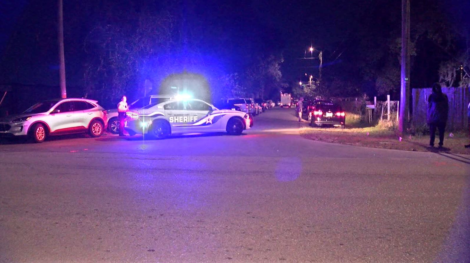 Barricaded man Hillsborough County.JPG