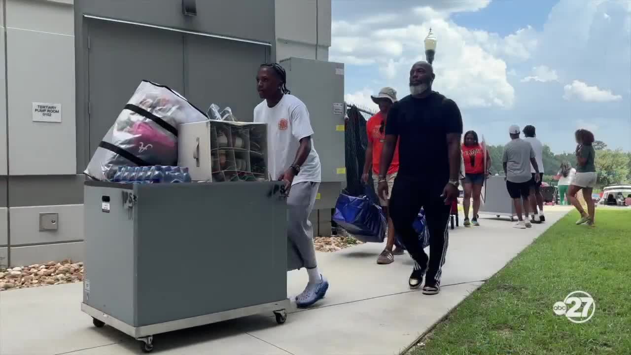 FAMU students move back to campus ahead of the fall semester in Tallahassee