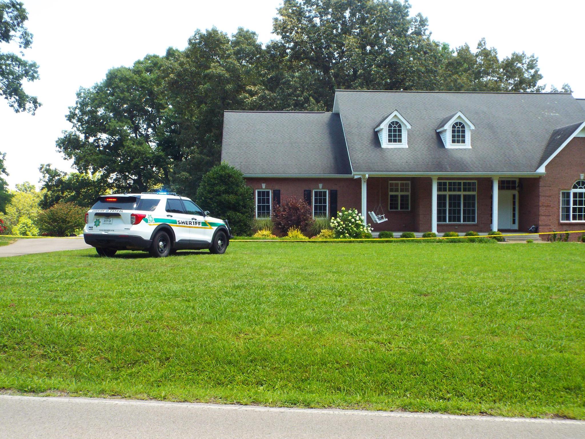 Clarksville murder-suicide house