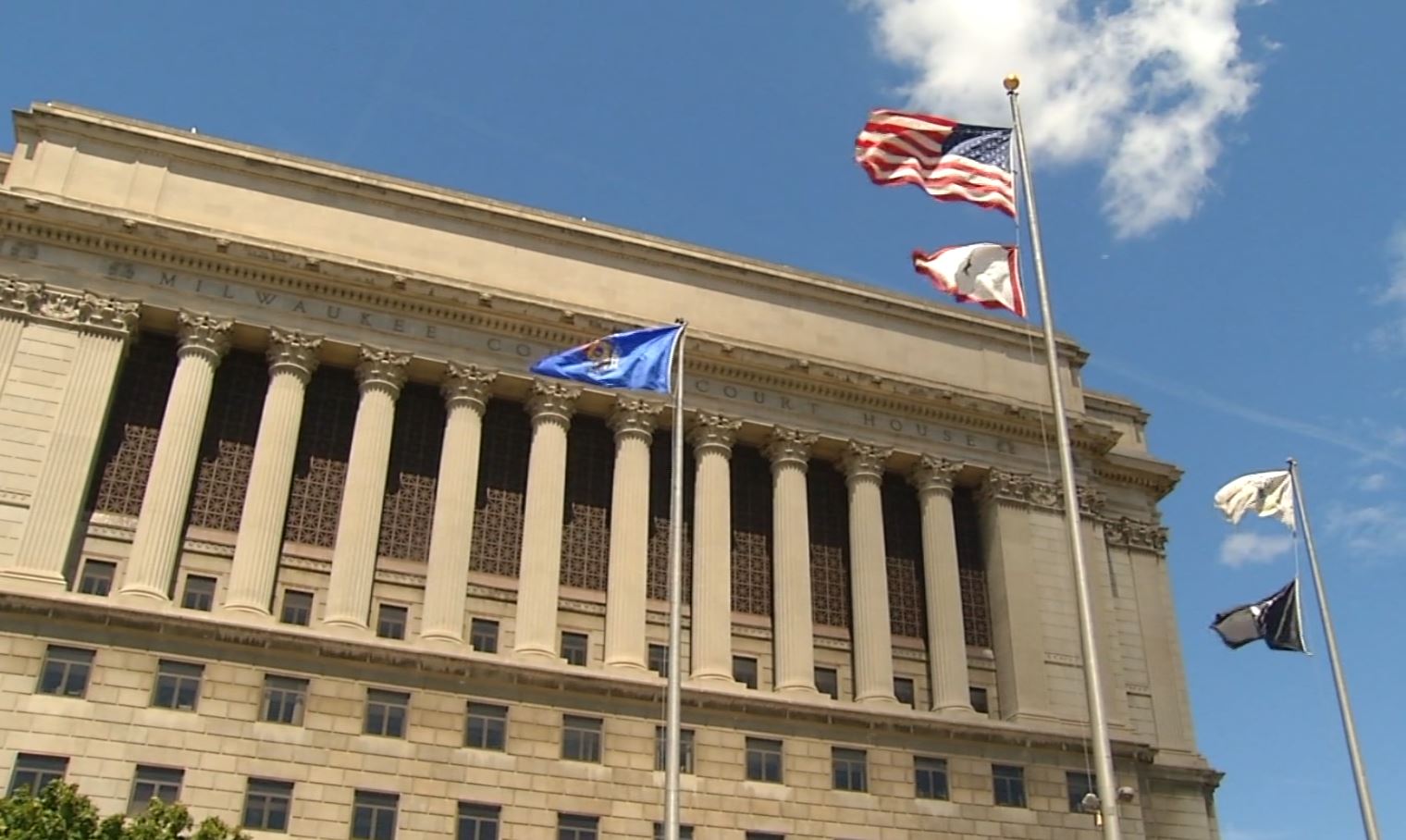 milwaukee county court house