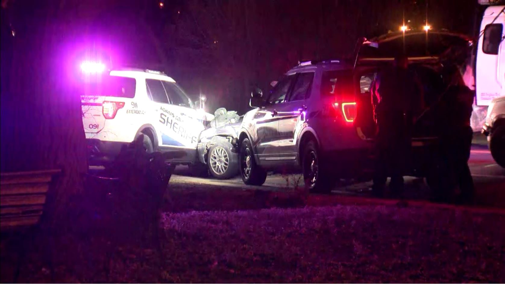 Adams County police chase ends in crash 