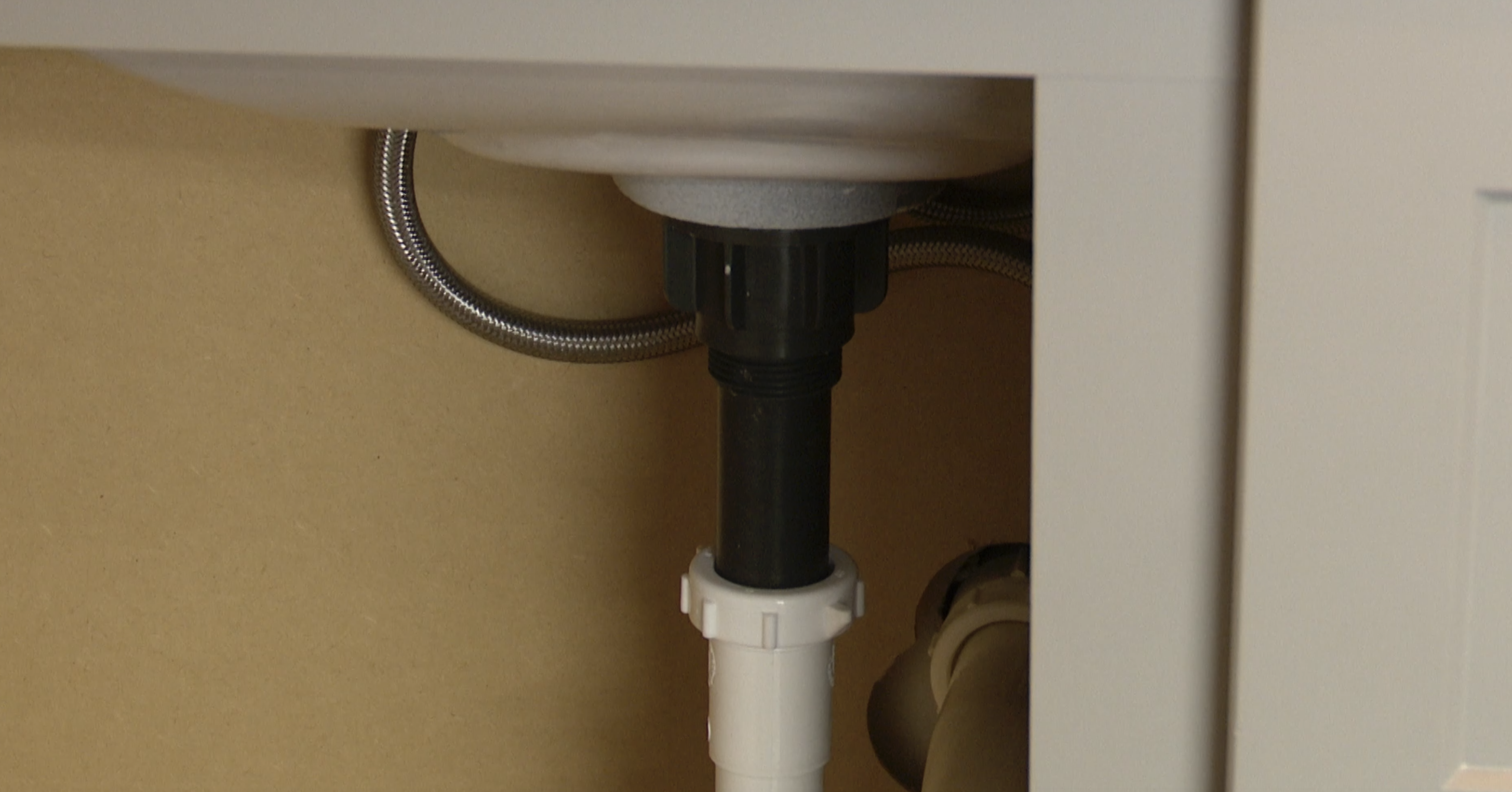 Montana company offers tips to prevent pipes freezing - Vimarsana News