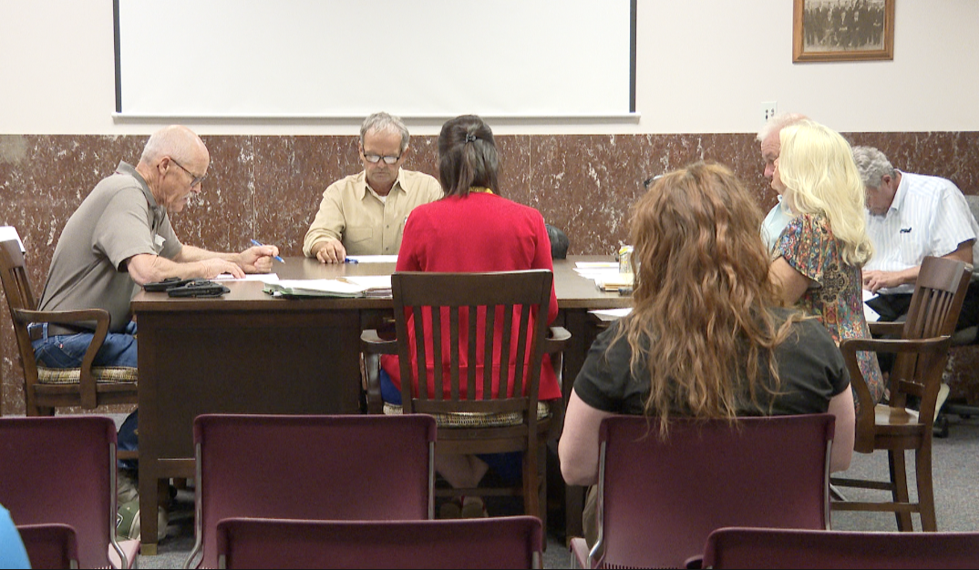 Mayes Co. commissioners