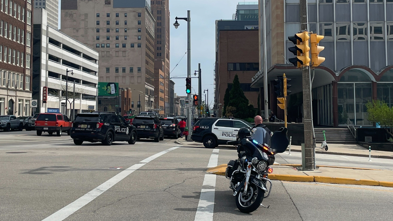 Draft shuttle (23).png