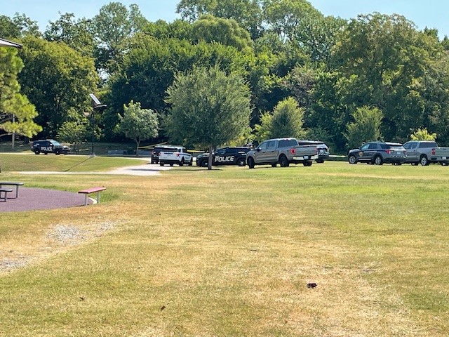 Tulsa police investigate dead body found north of downtown