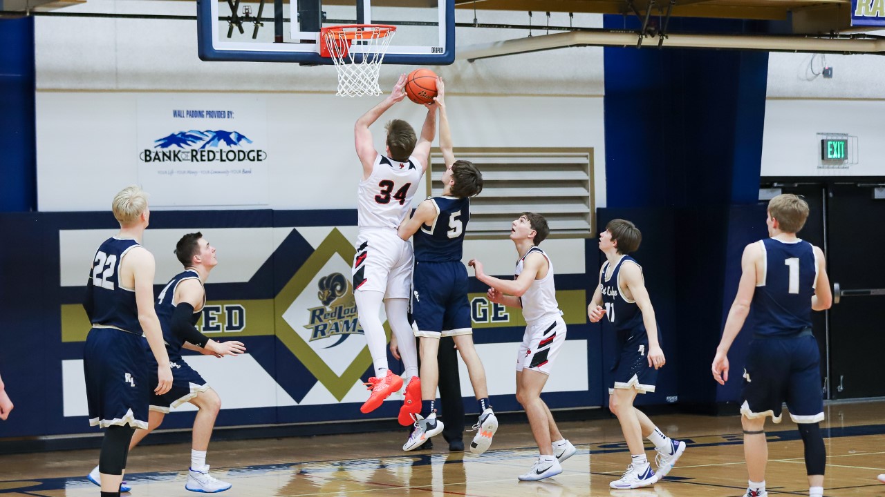 District 4B boys basketball championship - Huntley Project vs. Red Lodge
