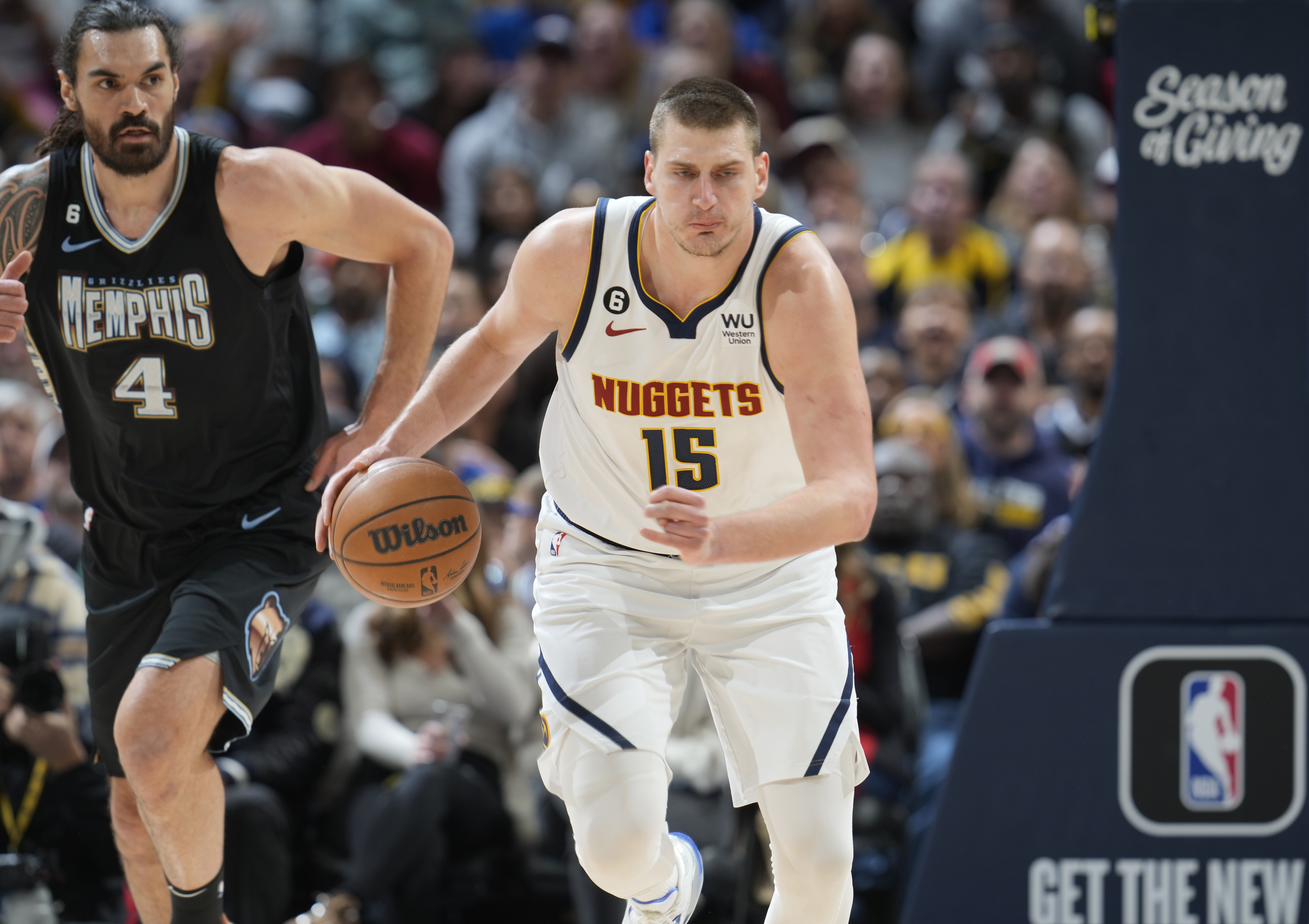 Grizzlies Nuggets Basketball dec 20 2022.jpg