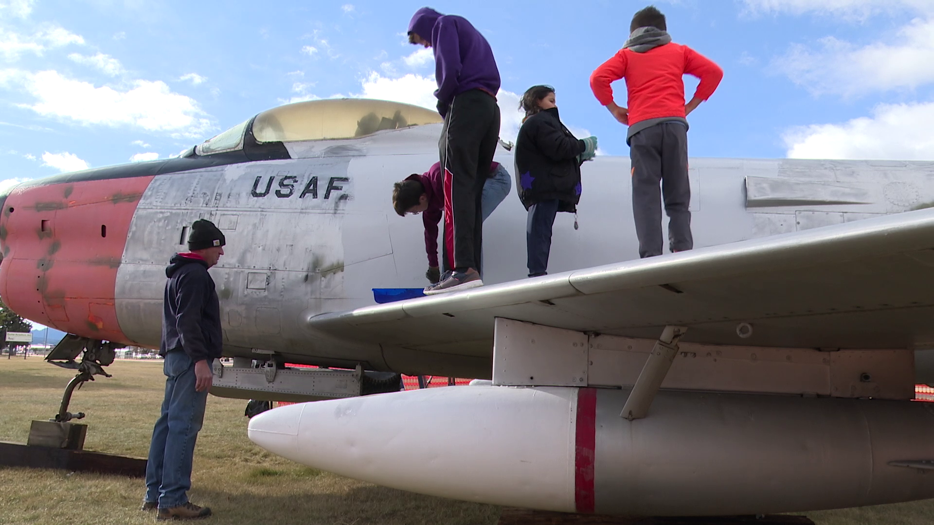 Butte kids help restore historic Air Force plane