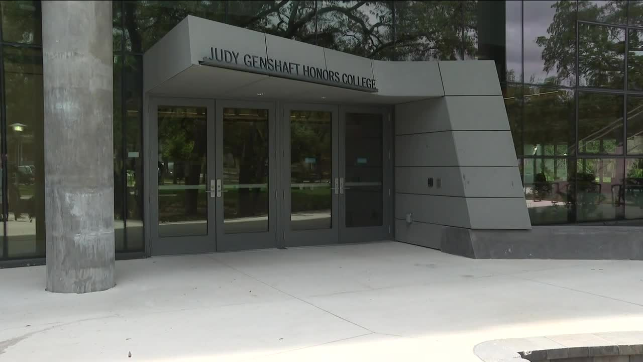 USF Alum returns to help build new honors college