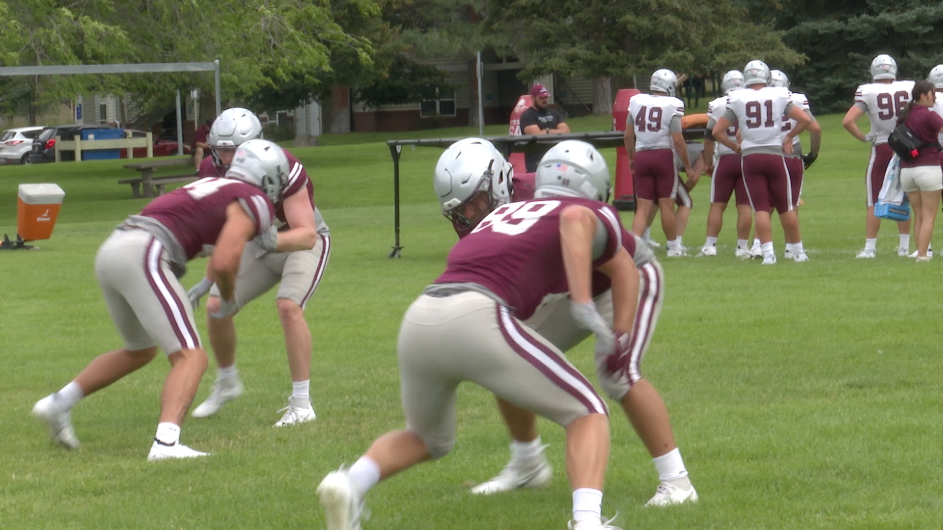 GRIZ FB TIGHT ENDS.jpg