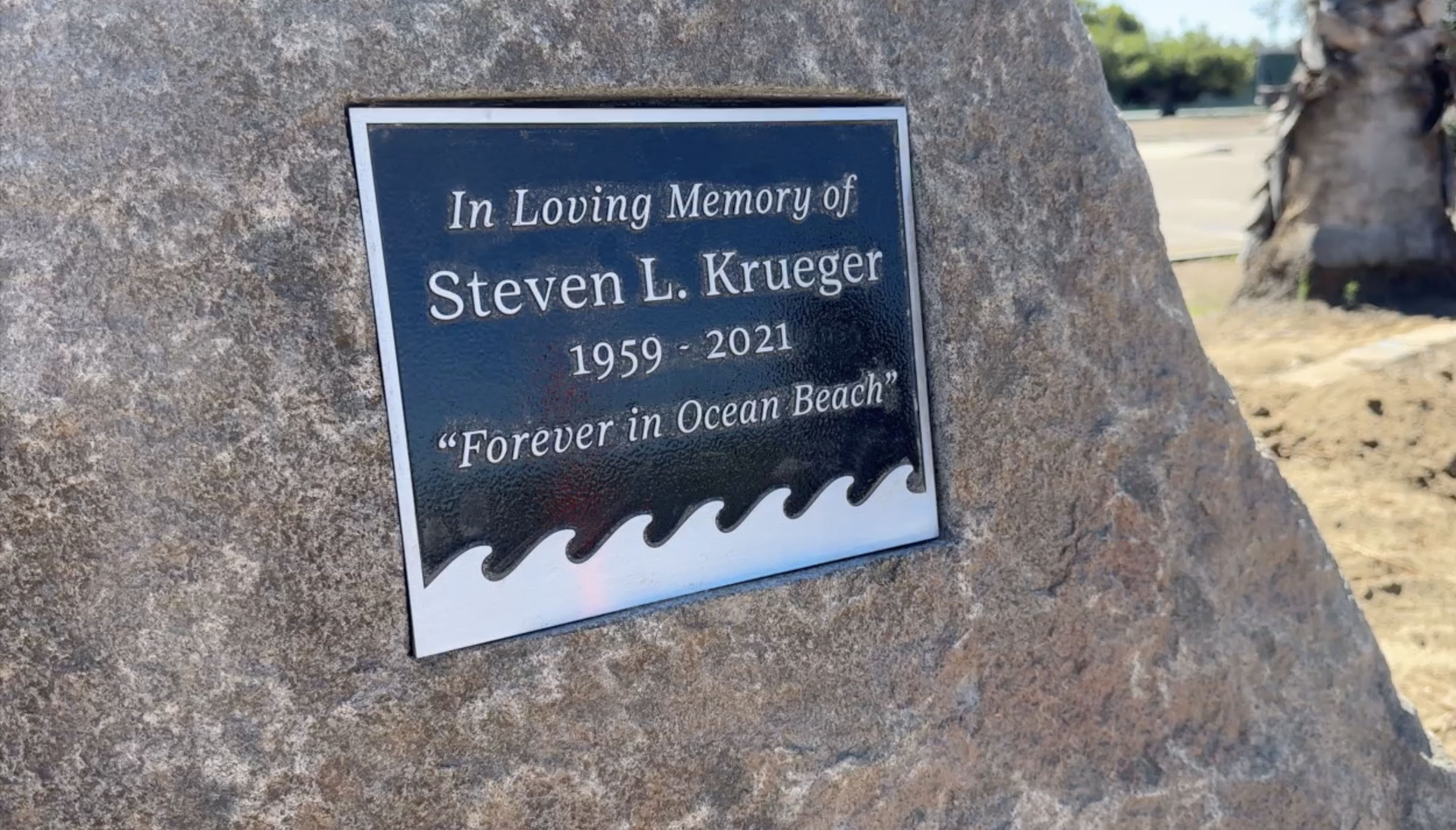 New Ocean Beach memorial honors UPS driver killed in Santee plane crash