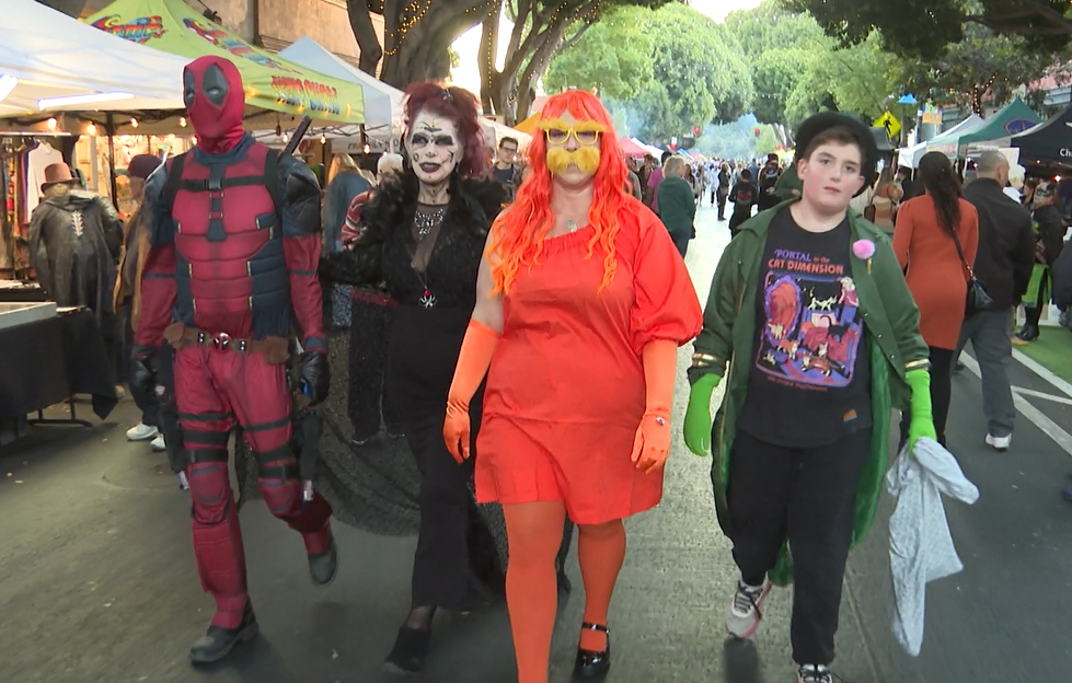 Halloween downtown SLO farmers' market, 2024.png