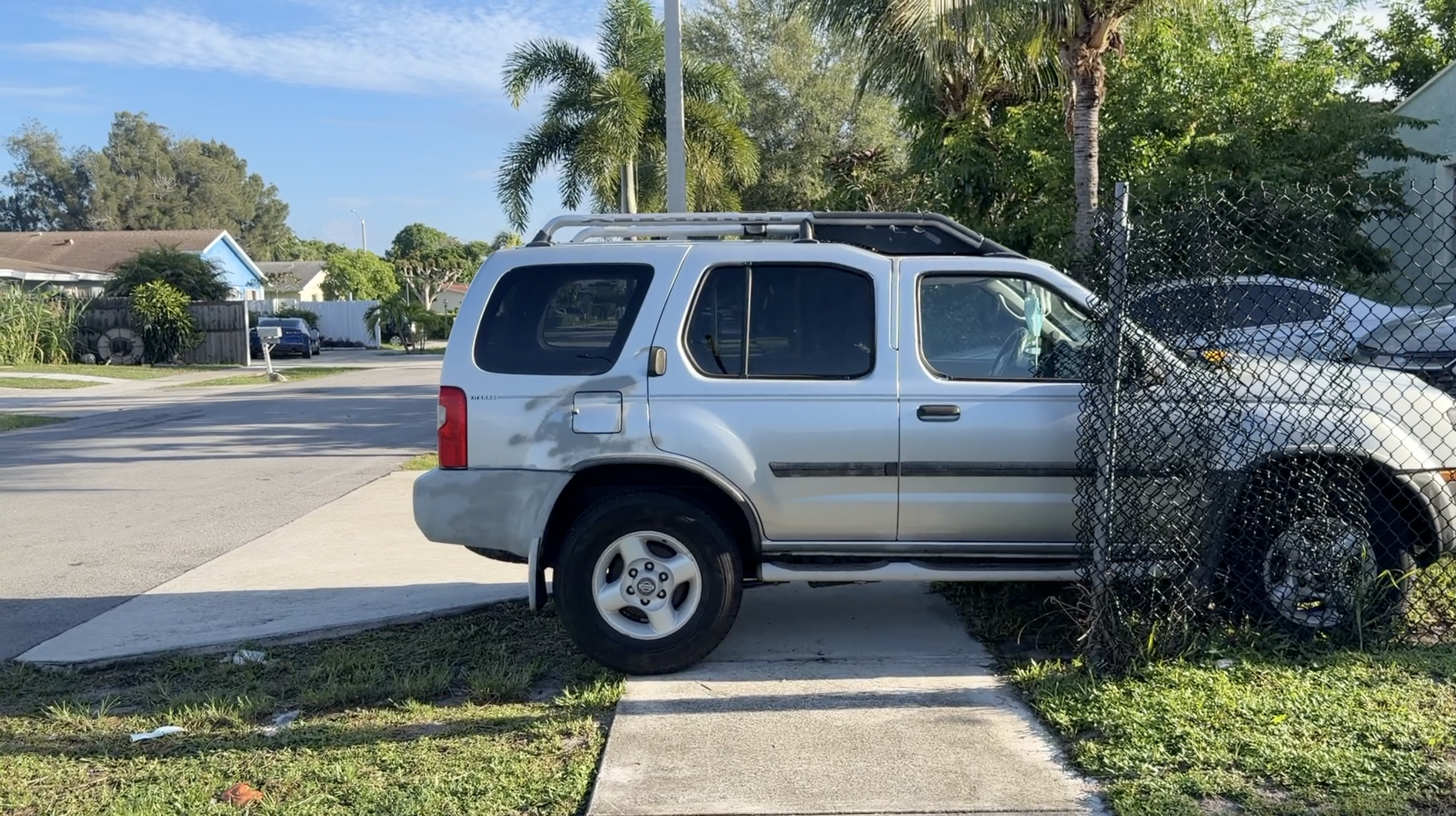 Delray Beach sidewalk parking
