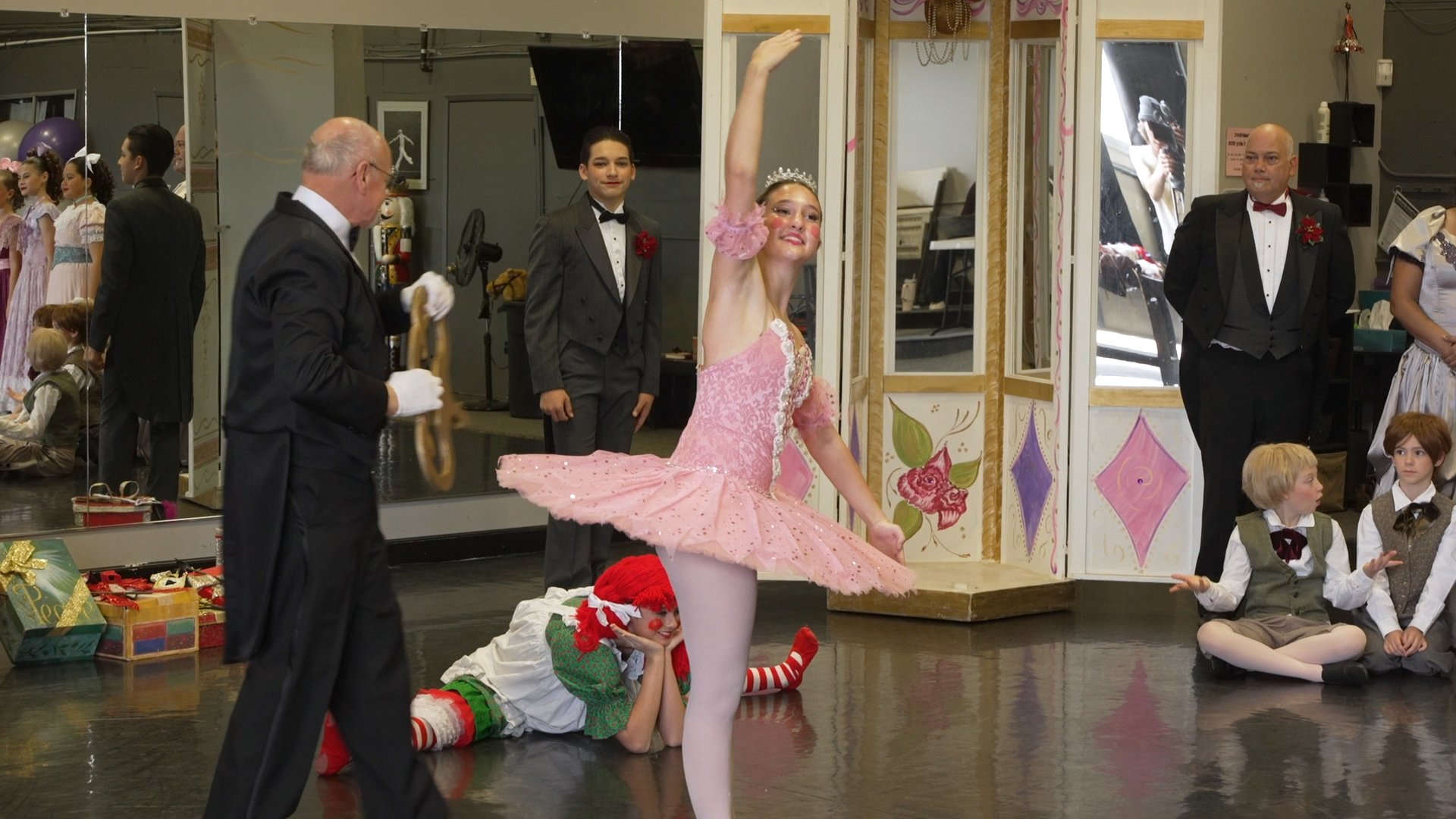 NUTCRACKER REHEARSAL SVO.00_00_21_06.Still001.png