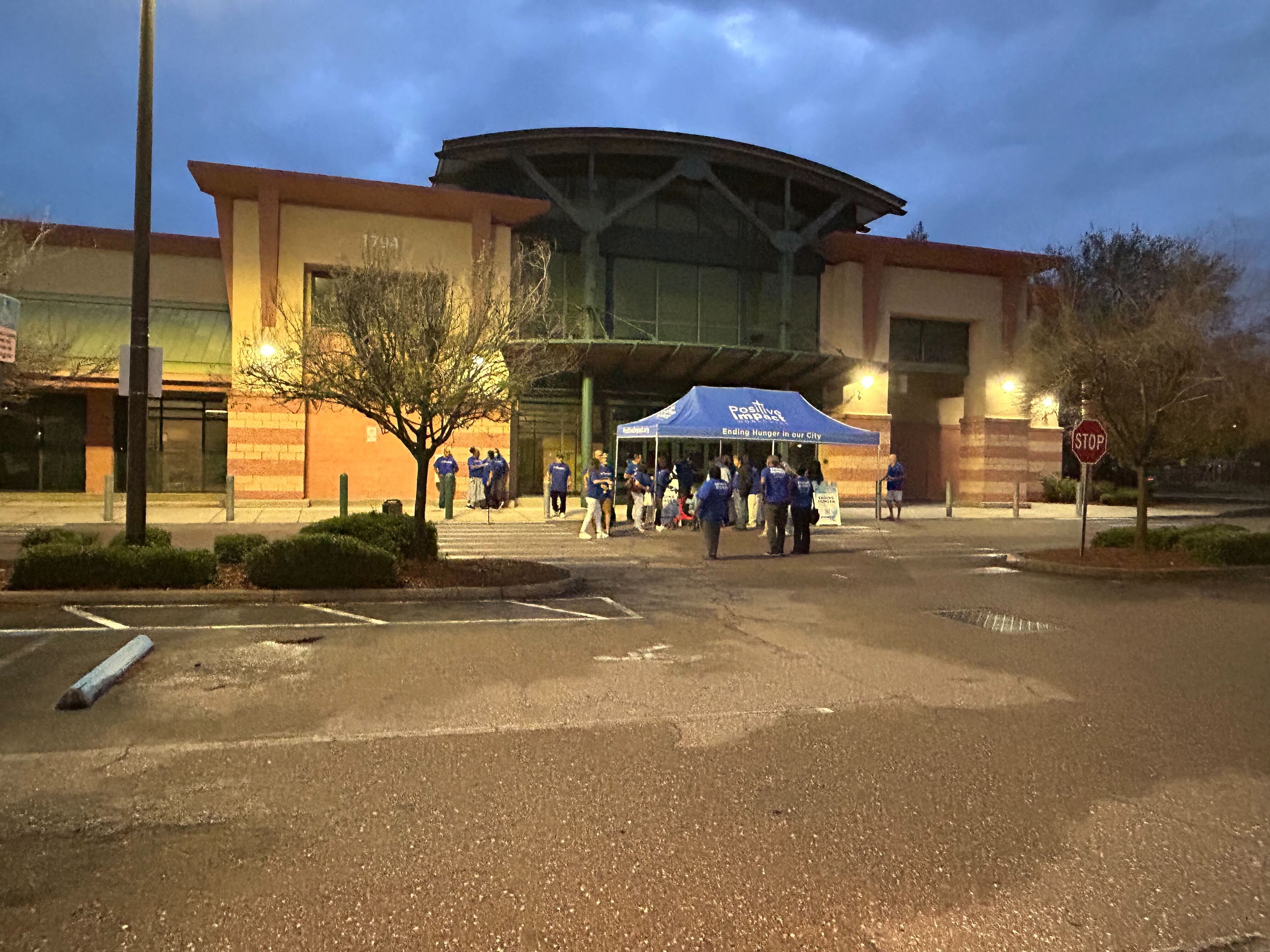 Tangerine Plaza