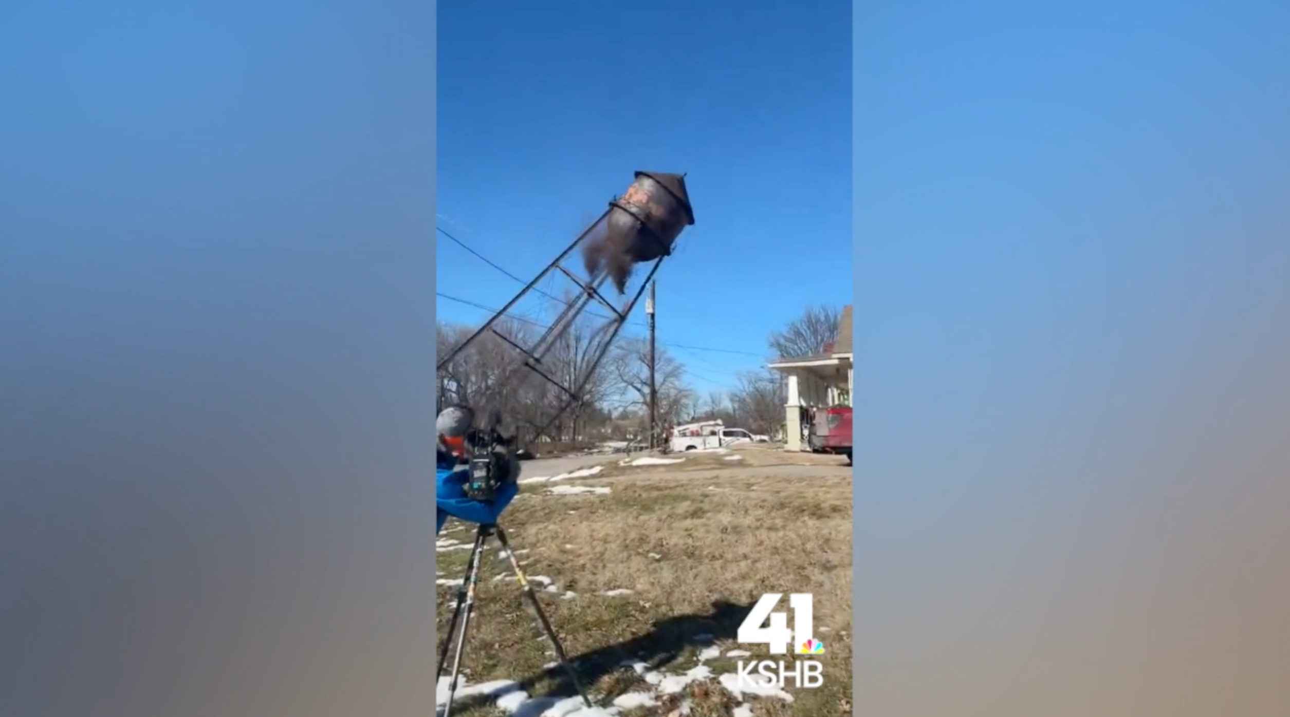 Water Tower falls.png