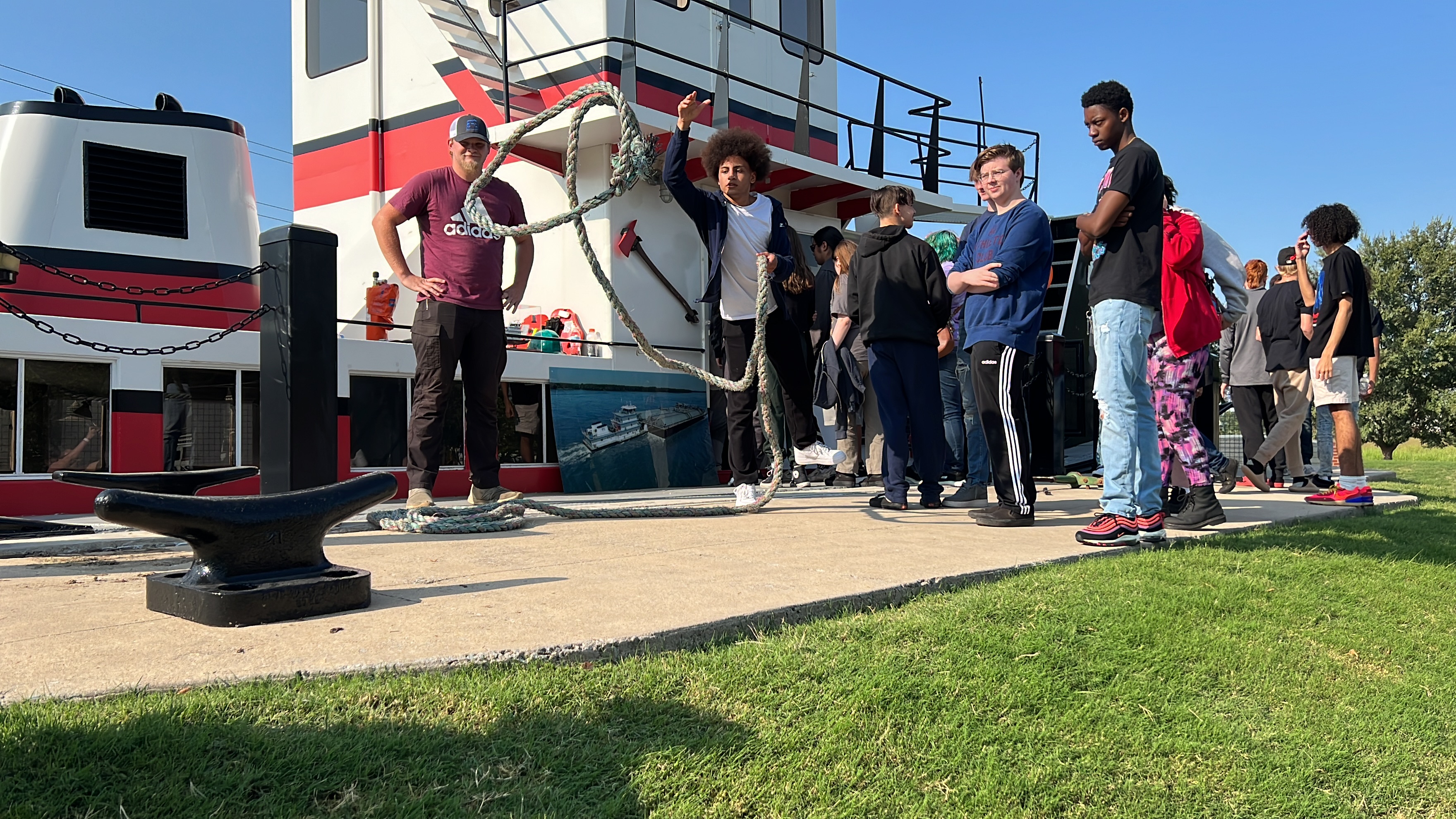 High school students learn about Tulsa ports