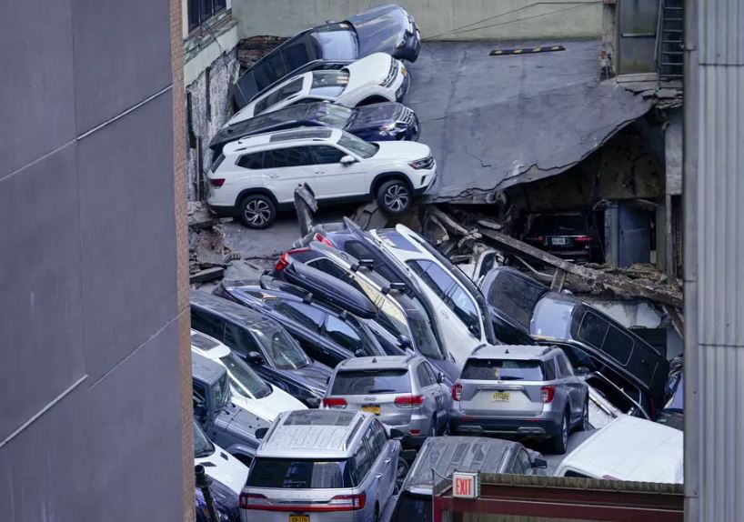Parking garage collapses in NYC, killing 1; 5 injured - Vimarsana News