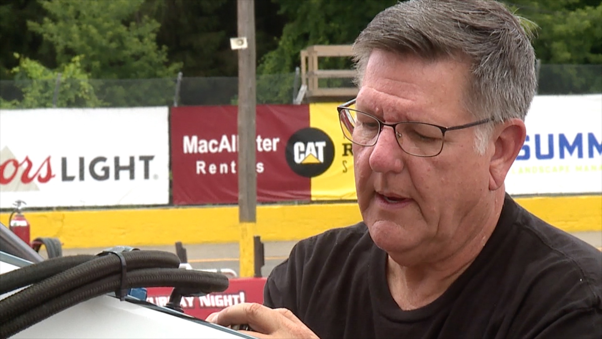 Johnny Benson racing Supermodifieds at Berlin