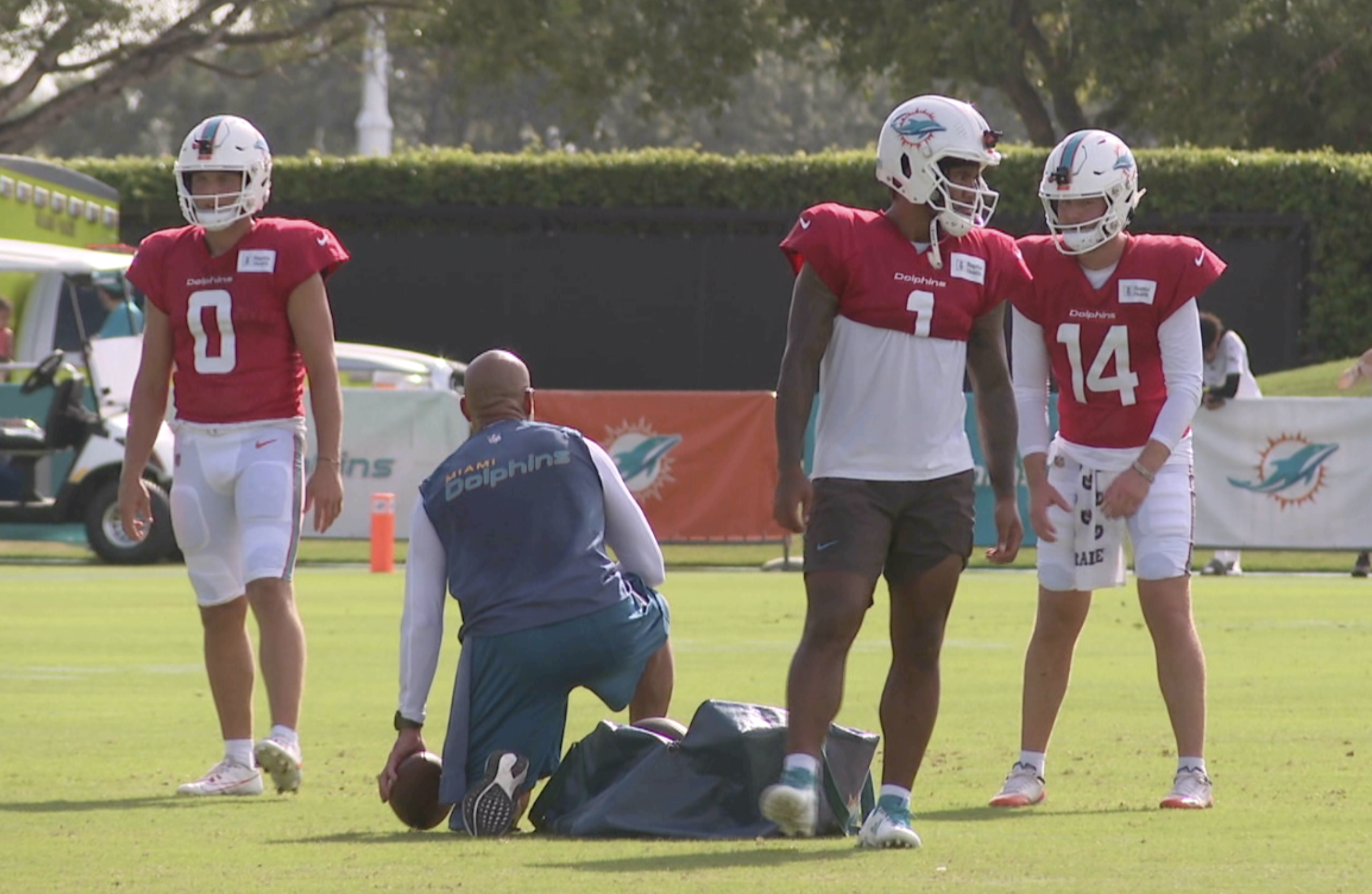 Dolphins practice Miami Gardens 08062025.png