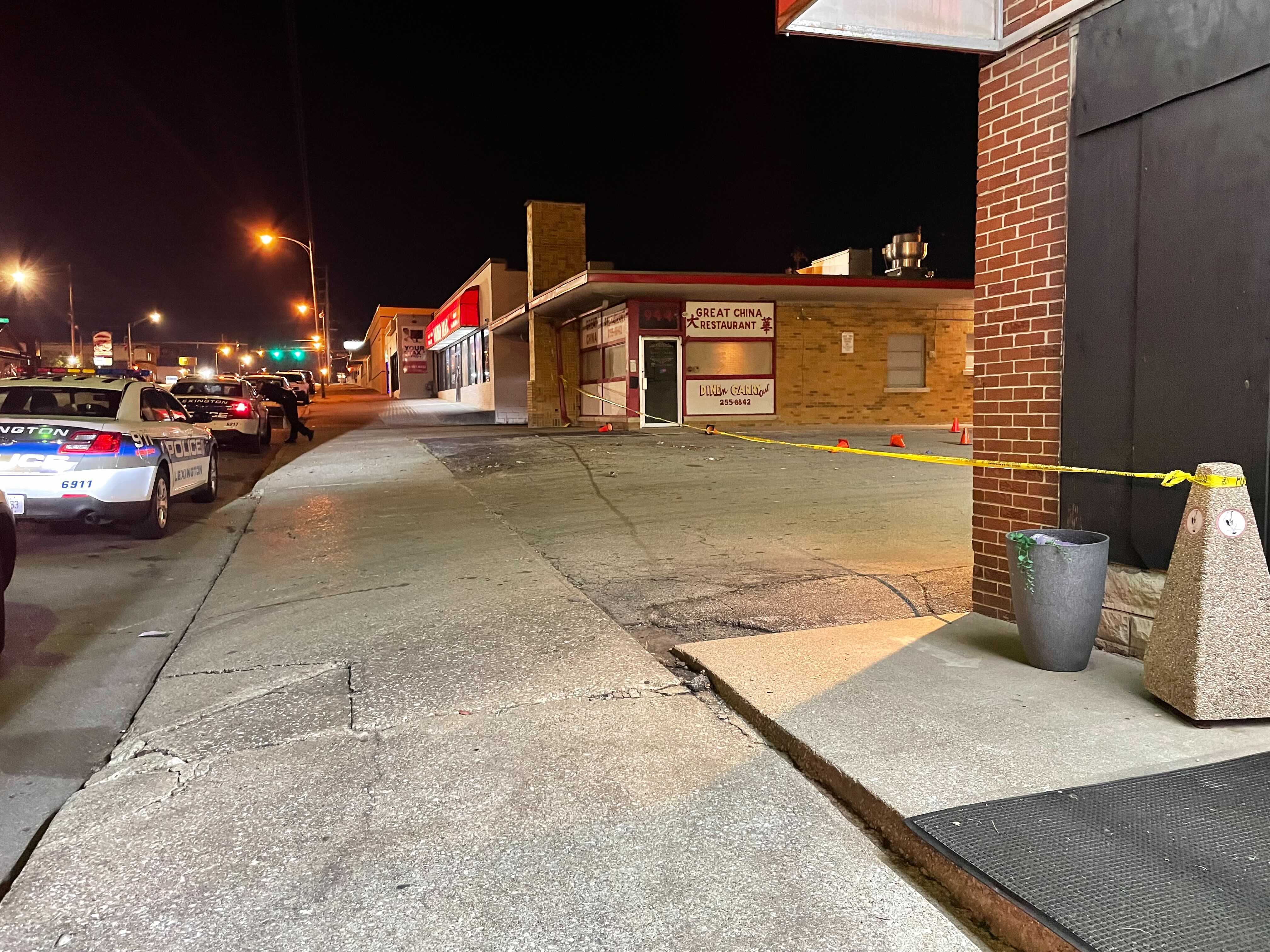 2 people hospitalized after Lexington shooting