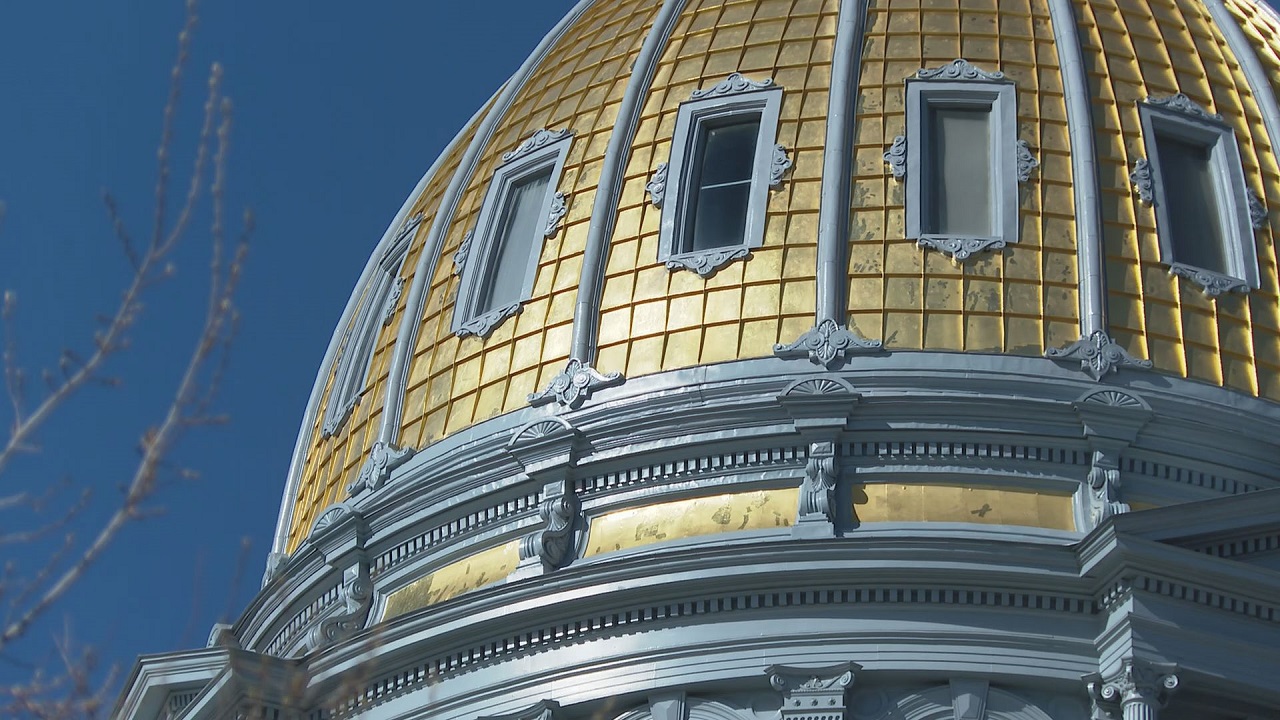 Colorado Capitol dome.jpg