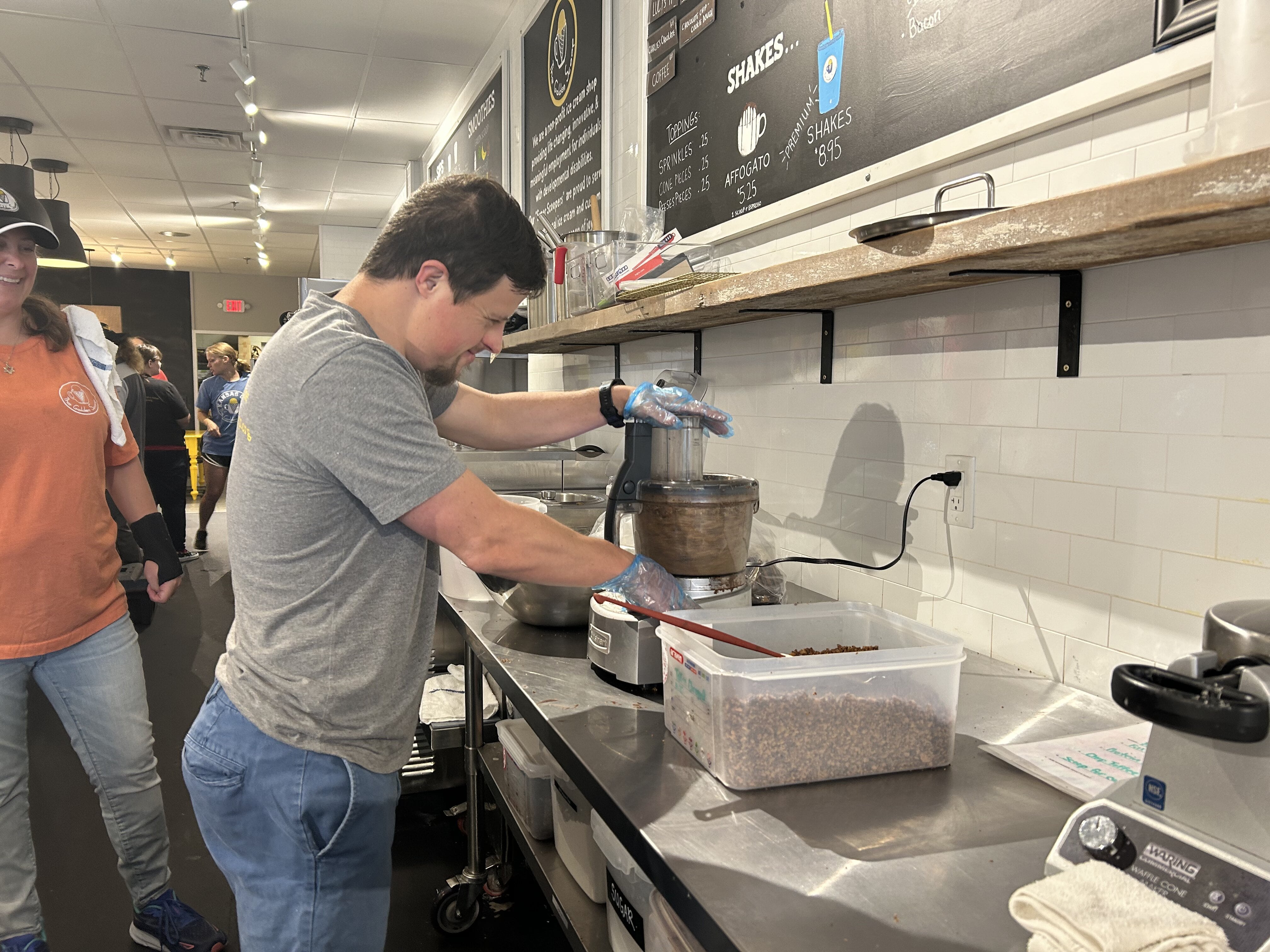 Local ice cream shop in Overland Park creates sweet opportunities for individuals with disabilities