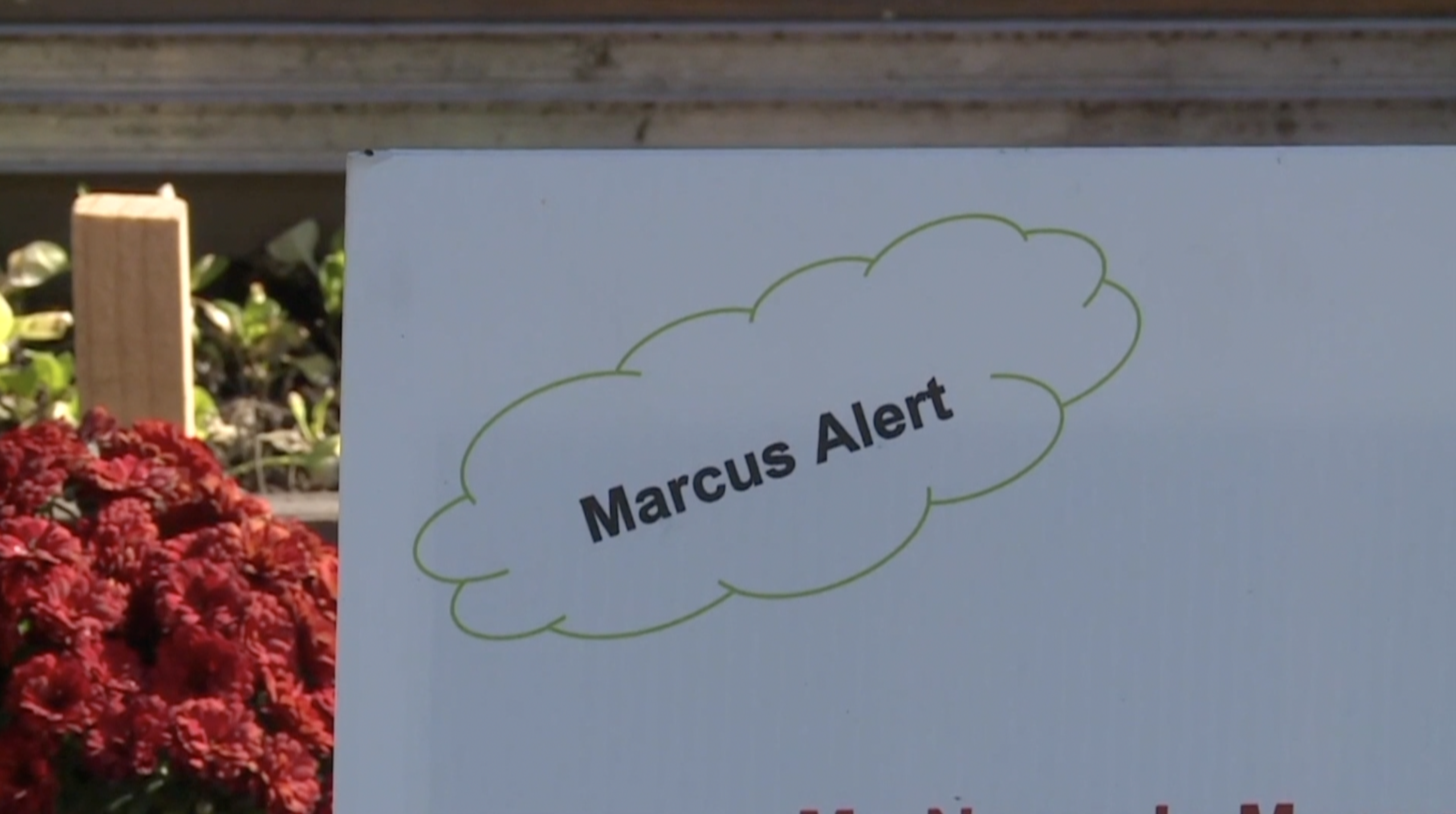 Marcus Alert sign