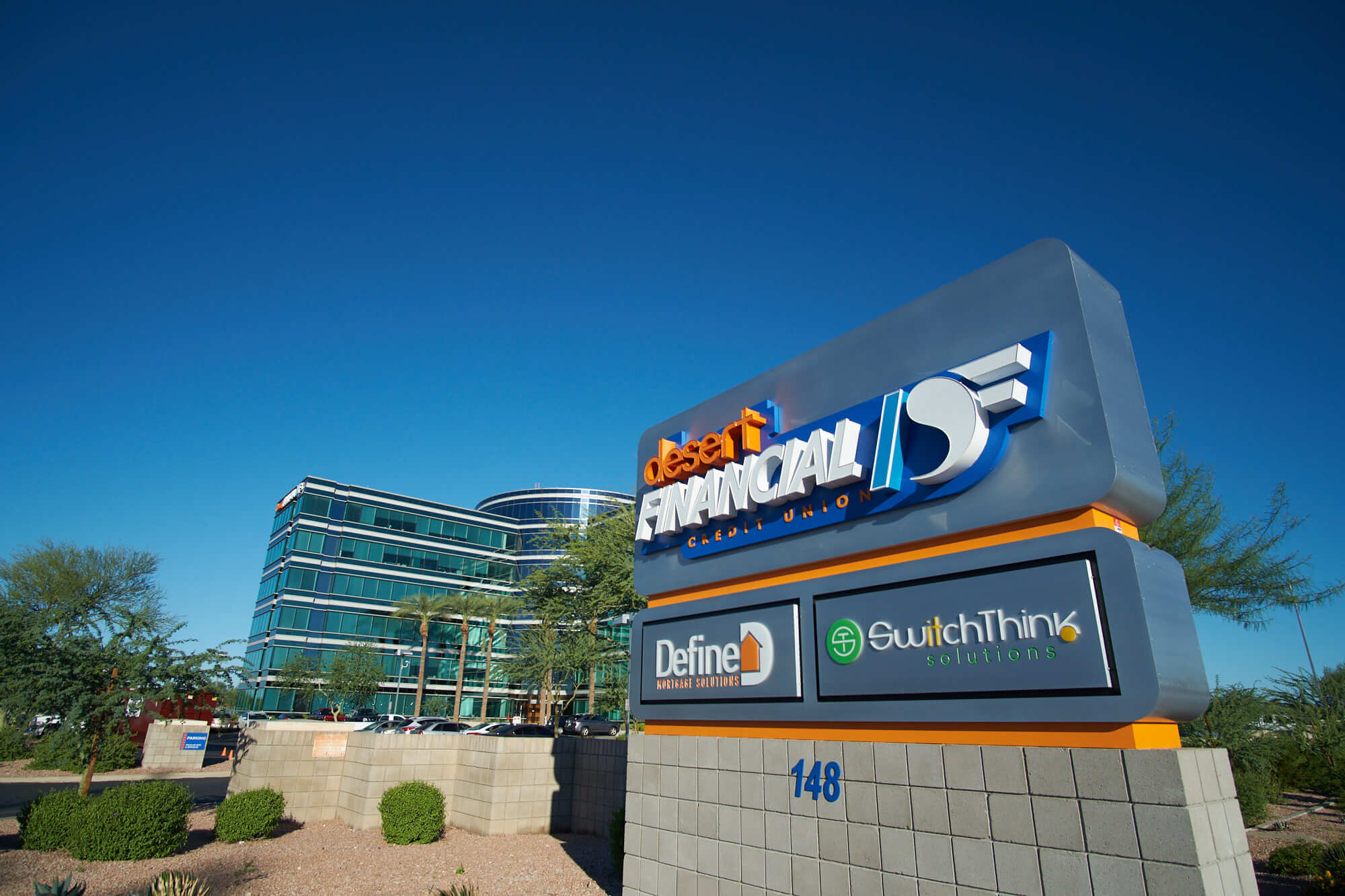 Desert Financial Now Hiring 